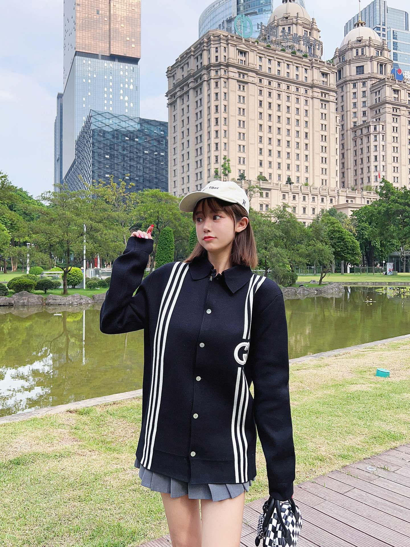 GucciAdidas22Fw joint knit sweater cardigan upper body effect
