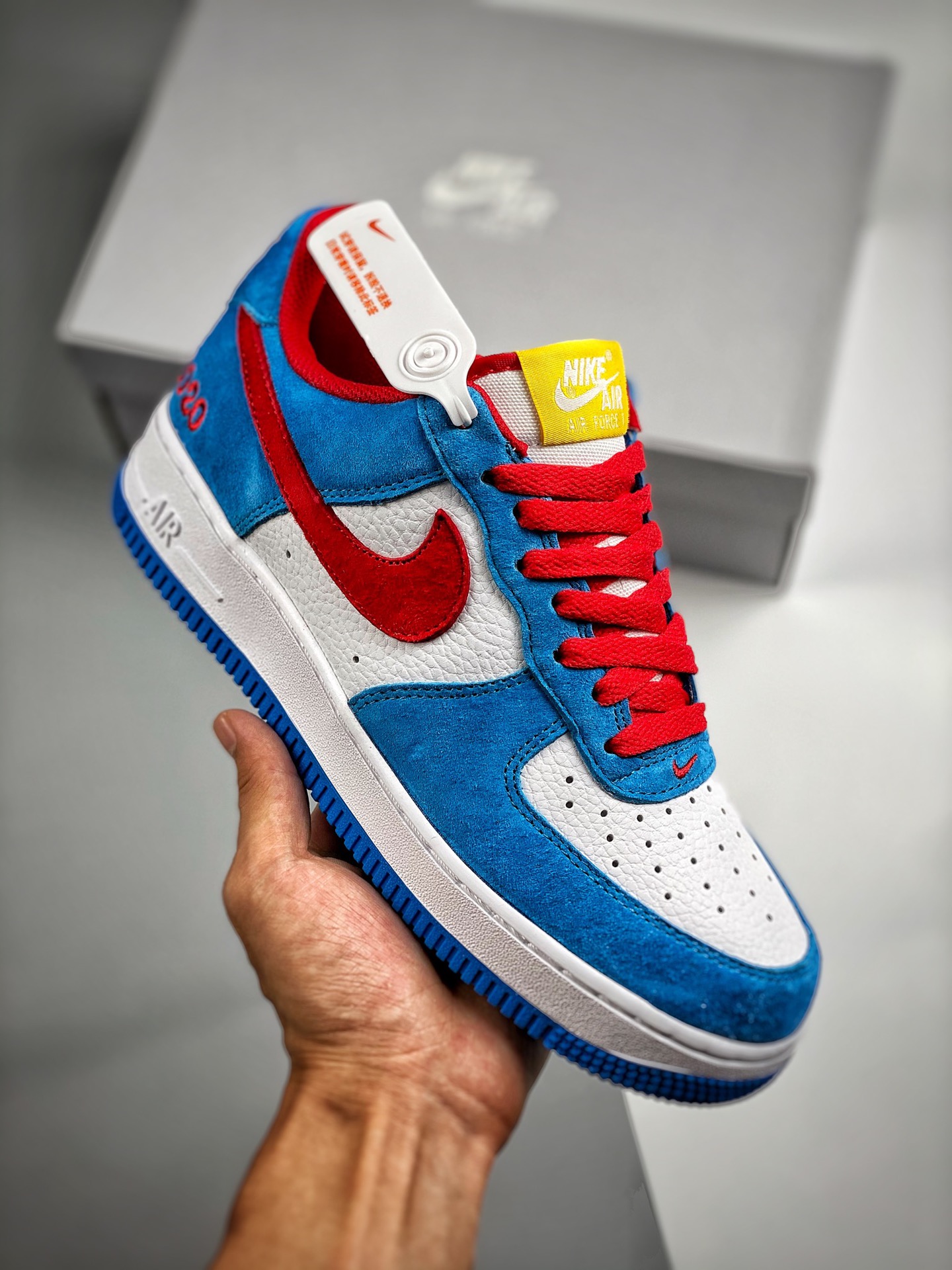 Núcleo 4 Nike Air Force 1 07 Doraemon 50 aniversario rojo azul, zapatillas de skate casual de caña baja Air F…