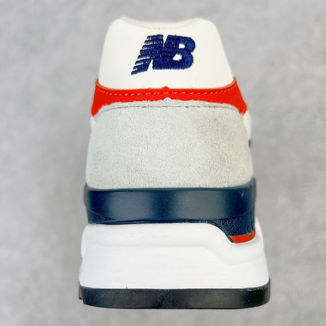 图片[8]-＃K版纯原 New Balance M998 Made in USA NB新百伦高端美产血统系列经典复古休闲运动慢跑鞋 NB998 诞生于 1993 年，作为第一双使用 ABZORB 缓冲材料的鞋款，一经发售就受到大量消费者的热烈追捧，如今已经成为了历久不衰的经典代表鞋款之一。原楦原数据开发版型 以优质面料制成鞋面结构。鞋面采用经典网眼布材质，辅以绒面革覆盖，带来更加清爽舒适的穿着体验。鞋舌上标记的 \\\”998\\\” 字样增强鞋款辨识度的同时，为鞋款注入更多动人细节。鞋款采用 ABZORB 缓冲材料的中底，通过缓冲和压缩阻力相结合来吸收冲击，稳定性高，不易打滑，助你畅享舒适有型的运动体验。采用猪巴革组合网织鞋面材质 后跟嵌入TPU装饰条稳固 升级原装5层独立私模 尺码：36 36.5 37 38 39.5 40 40.5 41.5 42 42.5 43 44 44.5 45-选品中心