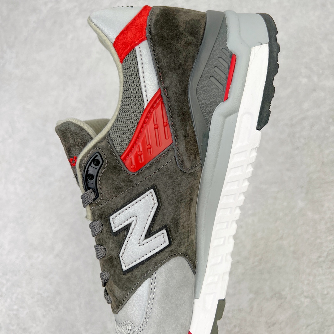 图片[7]-＃K版纯原 New Balance M998 Made in USA NB新百伦高端美产血统系列经典复古休闲运动慢跑鞋 NB998 诞生于 1993 年，作为第一双使用 ABZORB 缓冲材料的鞋款，一经发售就受到大量消费者的热烈追捧，如今已经成为了历久不衰的经典代表鞋款之一。原楦原数据开发版型 以优质面料制成鞋面结构。鞋面采用经典网眼布材质，辅以绒面革覆盖，带来更加清爽舒适的穿着体验。鞋舌上标记的 \\\”998\\\” 字样增强鞋款辨识度的同时，为鞋款注入更多动人细节。鞋款采用 ABZORB 缓冲材料的中底，通过缓冲和压缩阻力相结合来吸收冲击，稳定性高，不易打滑，助你畅享舒适有型的运动体验。采用猪巴革组合网织鞋面材质 后跟嵌入TPU装饰条稳固 升级原装5层独立私模 尺码：36 36.5 37 38 39.5 40 40.5 41.5 42 42.5 43 44 44.5 45-选品中心