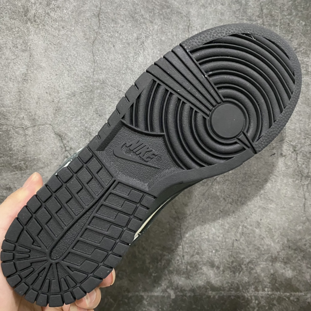 图片[9]-L版Dunk SB Low Bandaid 邦迪灰 304292-006 经典配色 原装皮料 进口猪八革 内置Sole真气垫装置 正确耐磨橡胶大底 扣篮系列低帮休闲运动滑板板鞋 尺码：39 40 40.5 41 42 42.5 43 44 45-选品中心