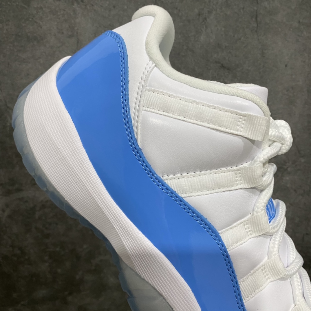 图片[7]-纯原版Air Jordan AJ11 Low 北卡蓝低帮 528895-106 新货无氧化 原楦原档案数据开模打造 原厂中底拉帮钢印 原厂漆皮 防冻不开裂 头层皮料 原装鞋撑 水晶大底正确色度色泽 原楦原数据刺绣 原厂车缝走线及对位 毫厘不差 飞人logo采用原数据电脑刺绣 原装正品碳纤维真实碳板 增强抗扭 原内标 原盒标 正确官方原盒 原厂防氧化水晶外底 原厂配套厂全掌solo气垫 尺码：40 40.5 41 42 42.5 43 44 44.5 45 46 47.5-选品中心