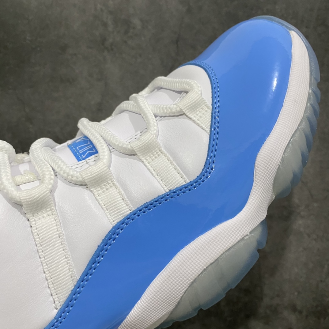 图片[6]-纯原版Air Jordan AJ11 Low 北卡蓝低帮 528895-106 新货无氧化 原楦原档案数据开模打造 原厂中底拉帮钢印 原厂漆皮 防冻不开裂 头层皮料 原装鞋撑 水晶大底正确色度色泽 原楦原数据刺绣 原厂车缝走线及对位 毫厘不差 飞人logo采用原数据电脑刺绣 原装正品碳纤维真实碳板 增强抗扭 原内标 原盒标 正确官方原盒 原厂防氧化水晶外底 原厂配套厂全掌solo气垫 尺码：40 40.5 41 42 42.5 43 44 44.5 45 46 47.5-选品中心