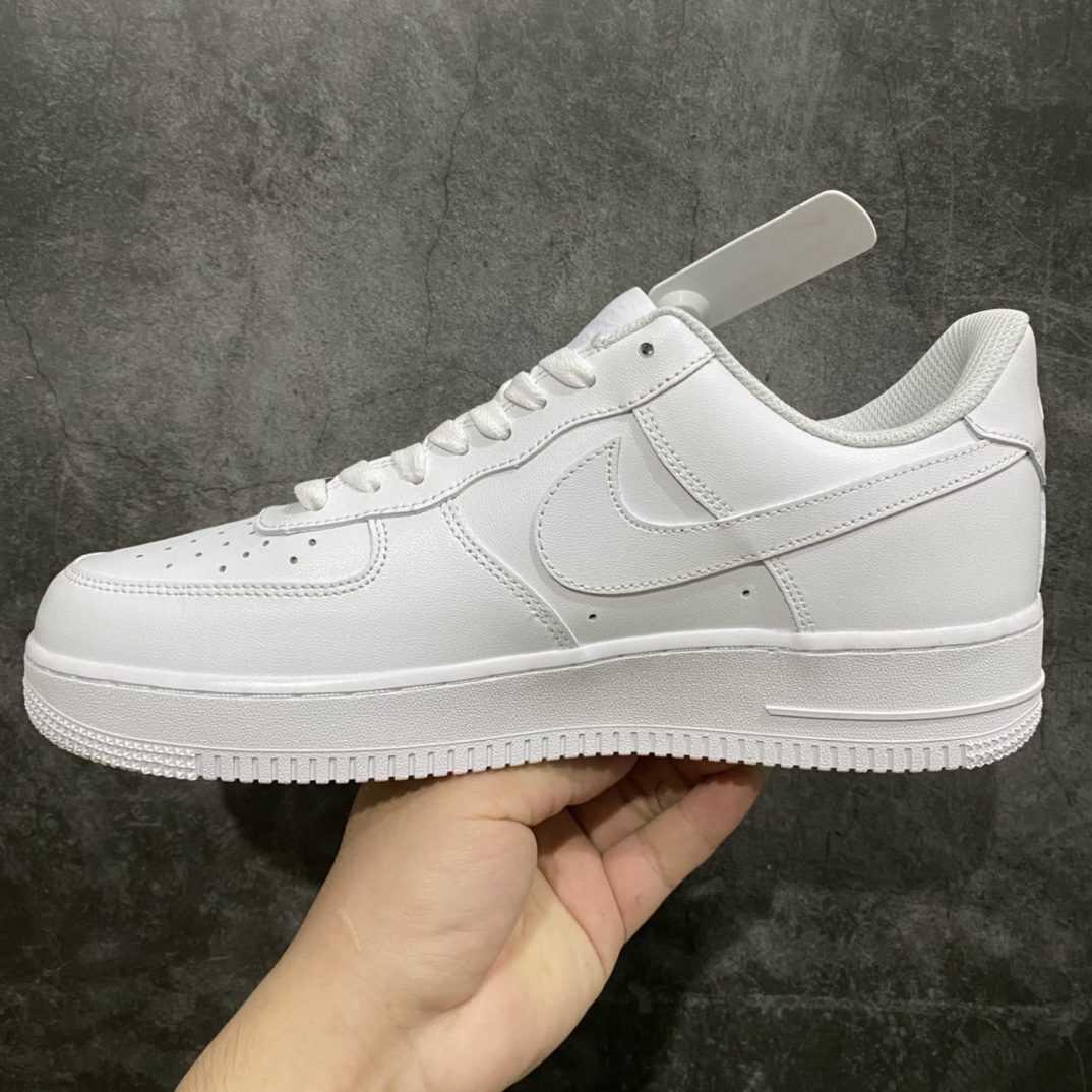 图片[2]-性价比版Air Firce 1空军纯白低帮 推荐此版本 性价比顶破天 内置气垫 裁边干净无杂质 做旧小铁片 后跟刺绣也不错 鞋垫有刷胶 鞋型也很到位 无色差 价格相当哇塞 闭眼推就行了‼️ 尺码：36-45-选品中心