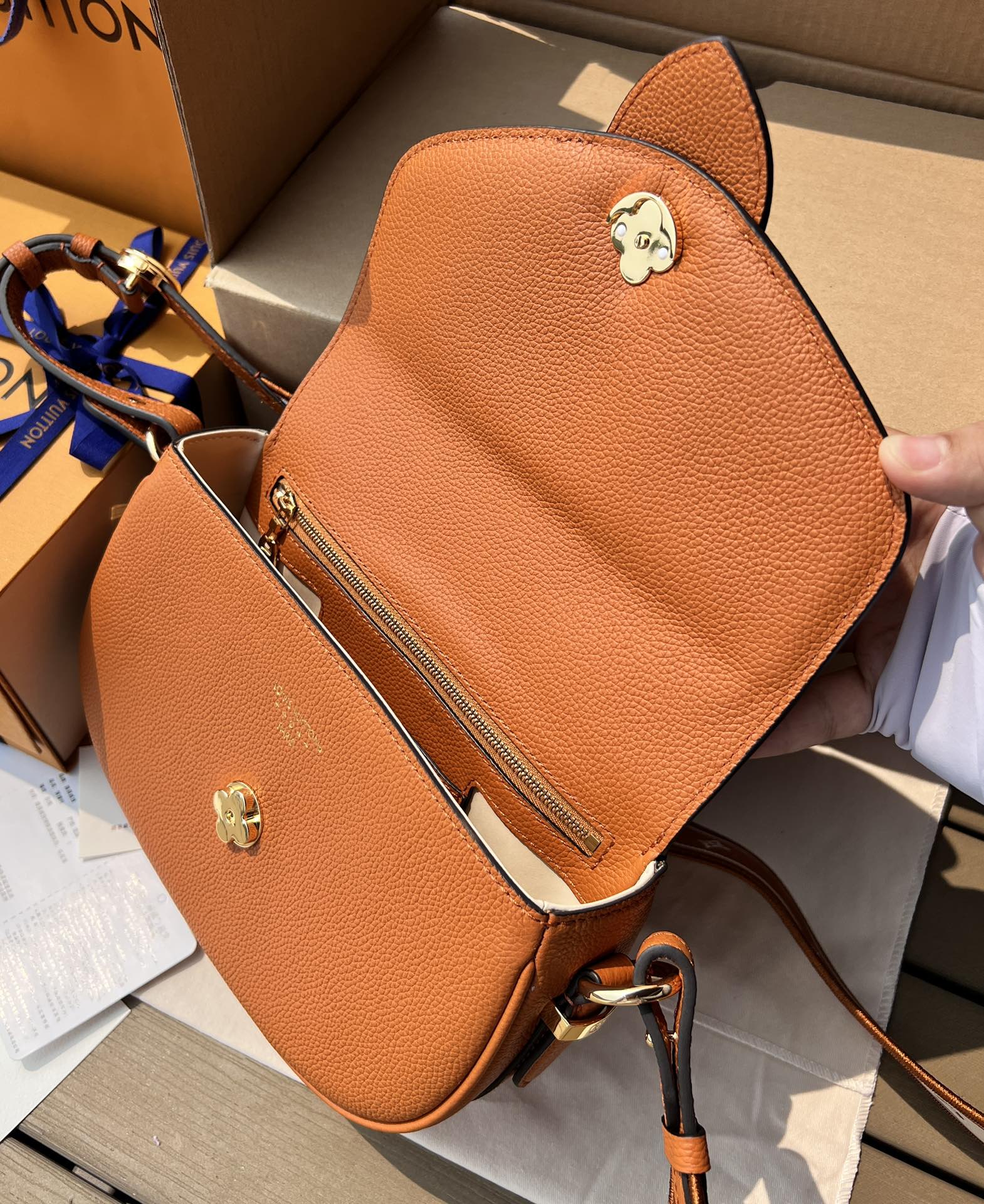 非市场普通货 进口皮料半钢五金 m58727尺寸:25×17.5×8cmLV海外渠道资源特供pont 9