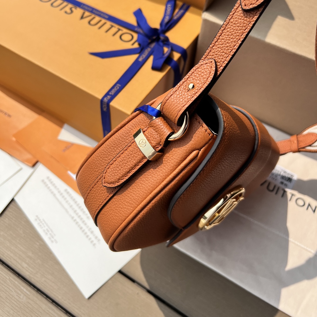 非市场普通货 进口皮料半钢五金 m58727尺寸:25×17.5×8cmLV海外渠道资源特供pont 9