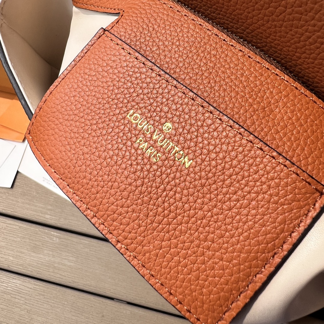 非市场普通货 进口皮料半钢五金 m58727尺寸:25×17.5×8cmLV海外渠道资源特供pont 9