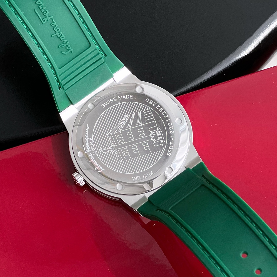 Ferragamo F-80 Slim Series Men’s Watches: Elegant Design, Quality Craftsmanship, Urban Masculinity - 图片 8