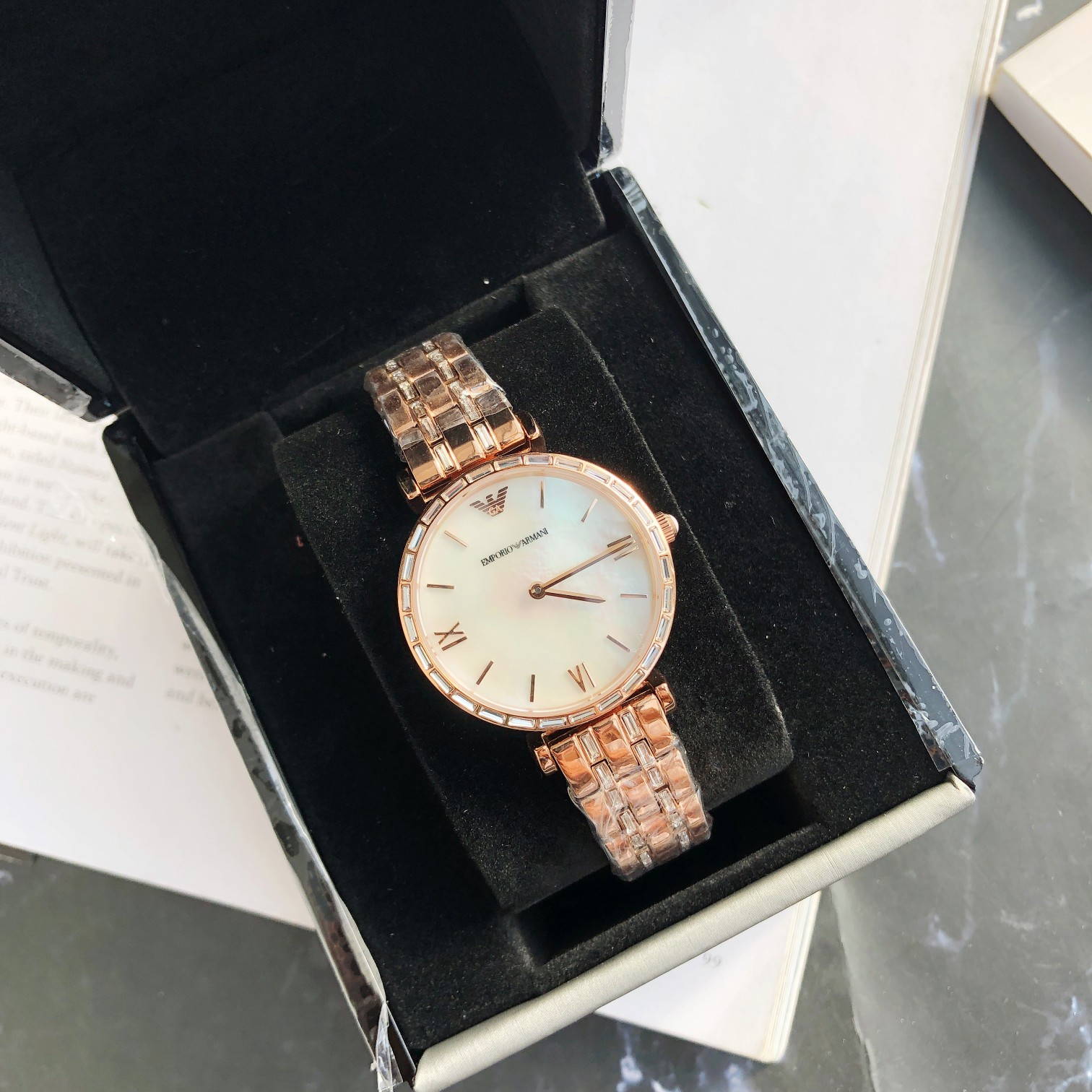 Часы Armani