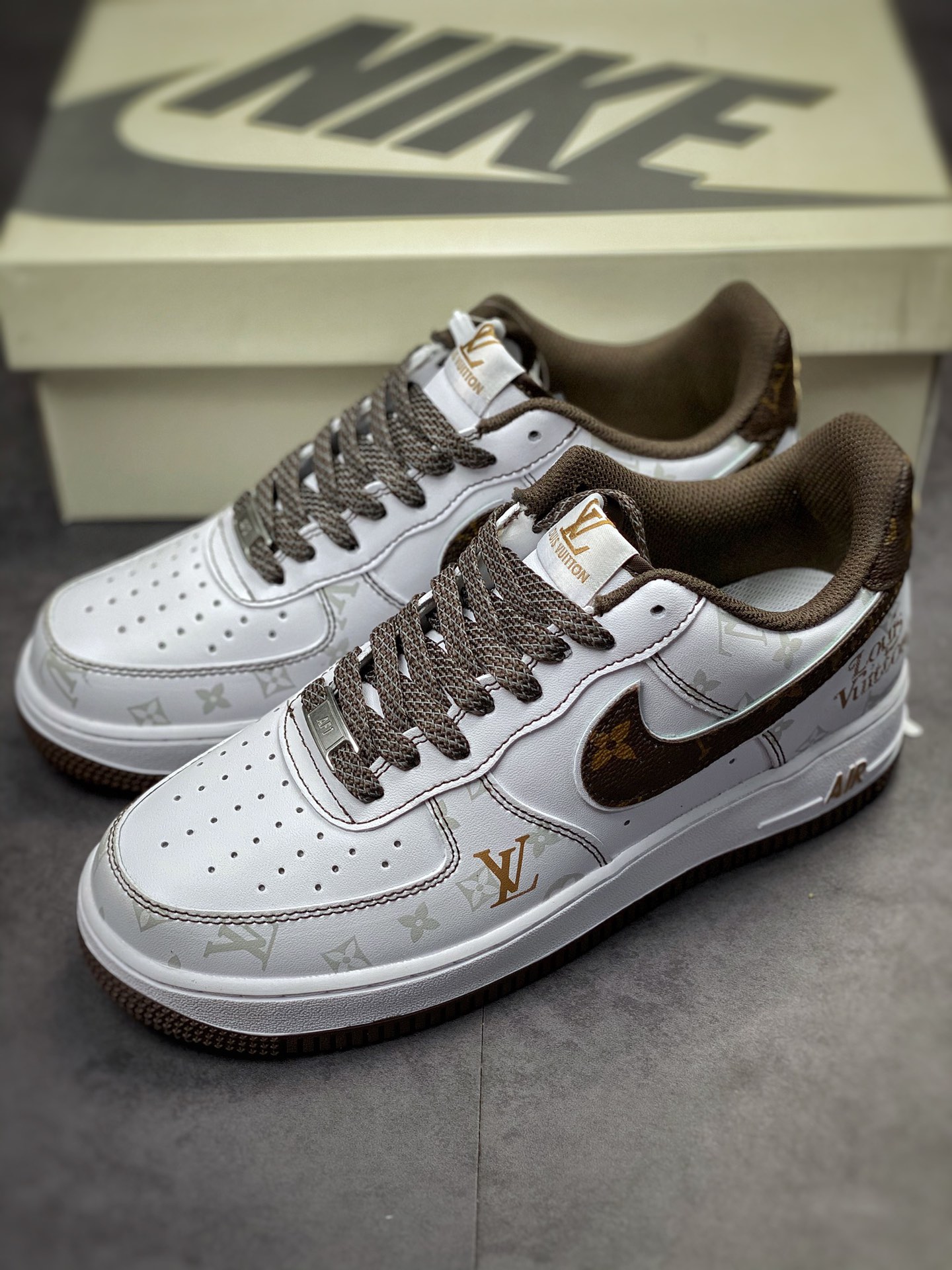 260 Nike Air Force 1 Low 07 LV联名 BS8805-601