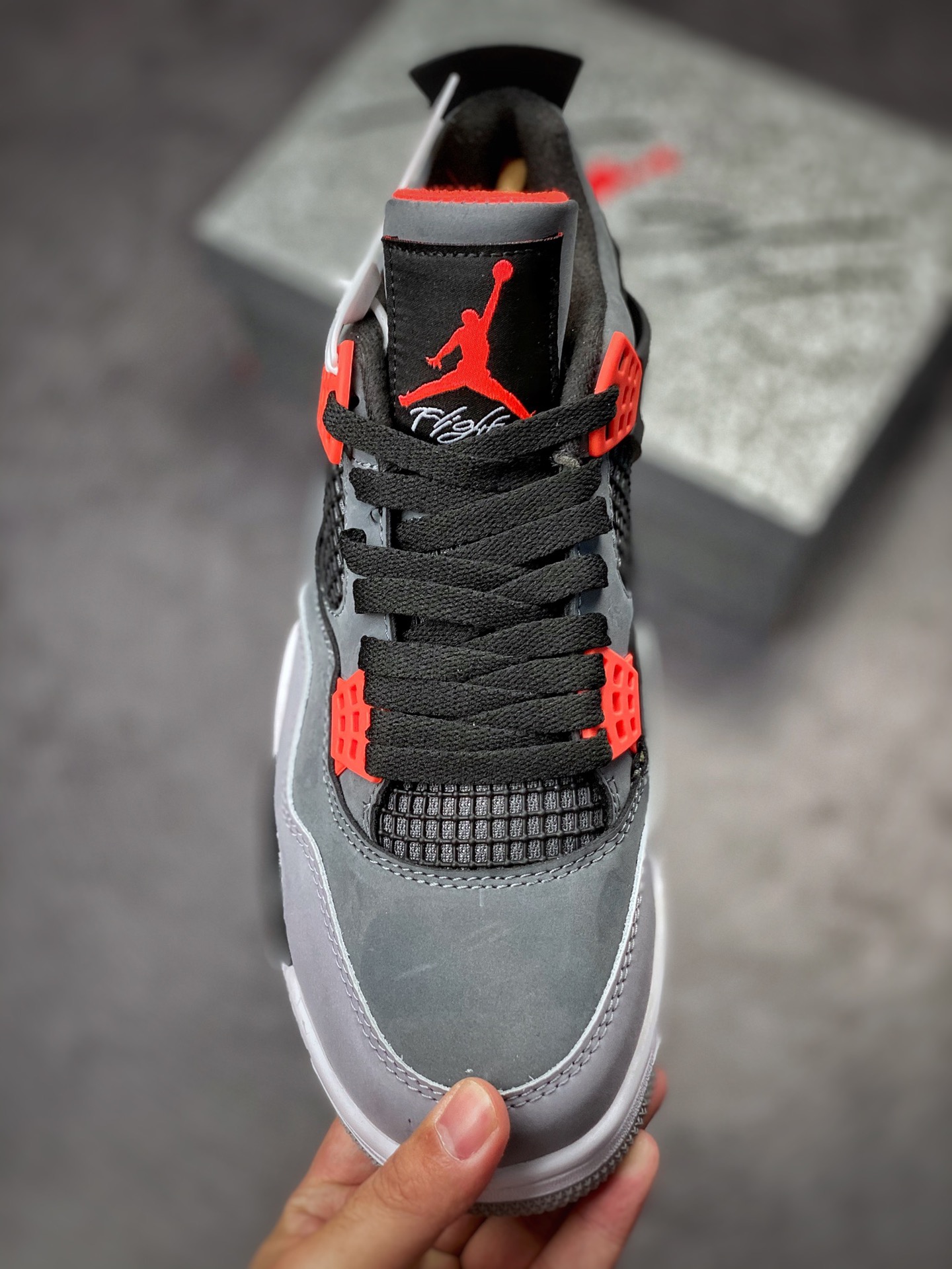240 Air Jordan 4 Retro 黑灰红外线 DH6927-061