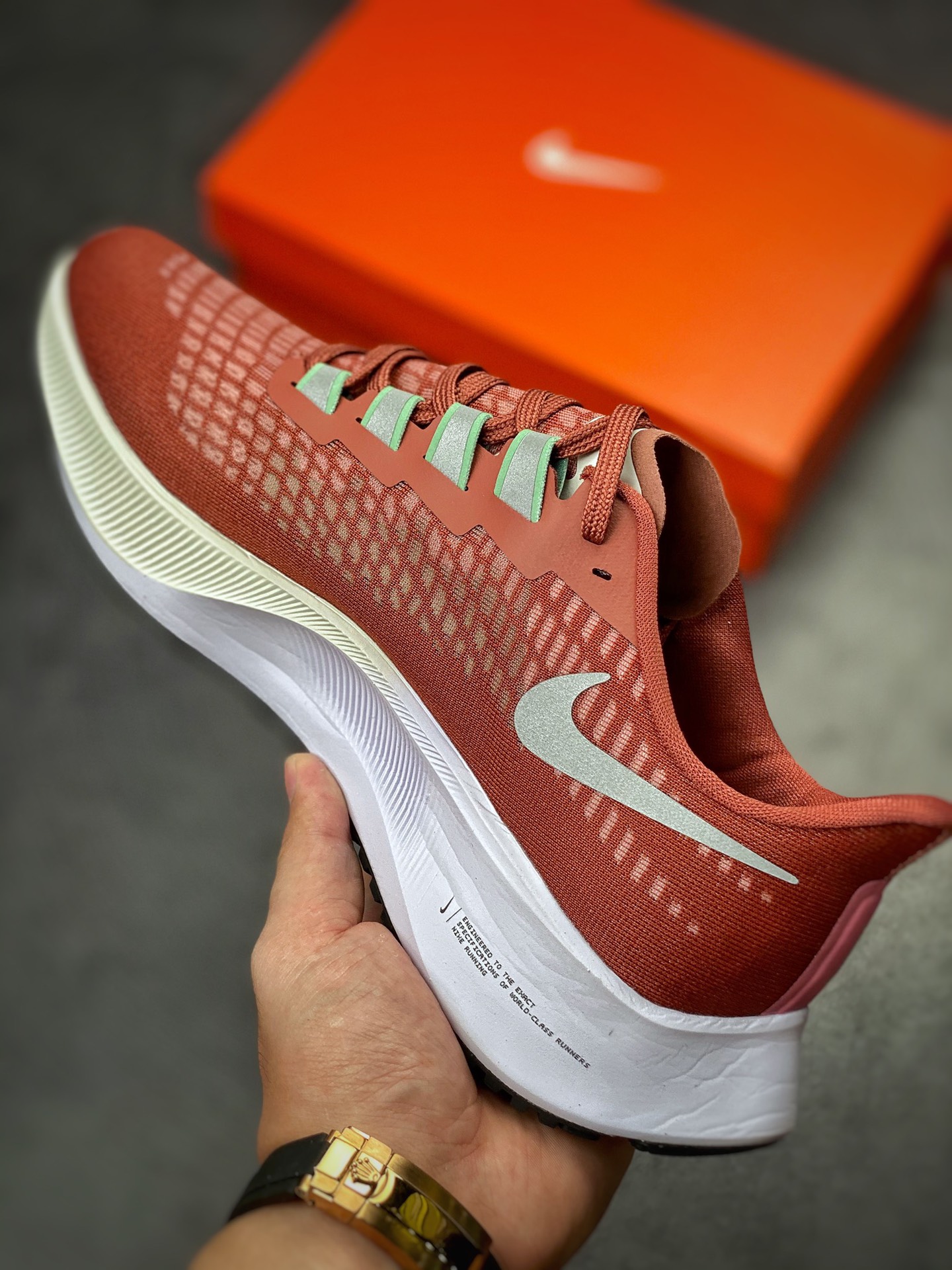 170 Air Zoom Pegasus 38飞马系列 CZ8696-601