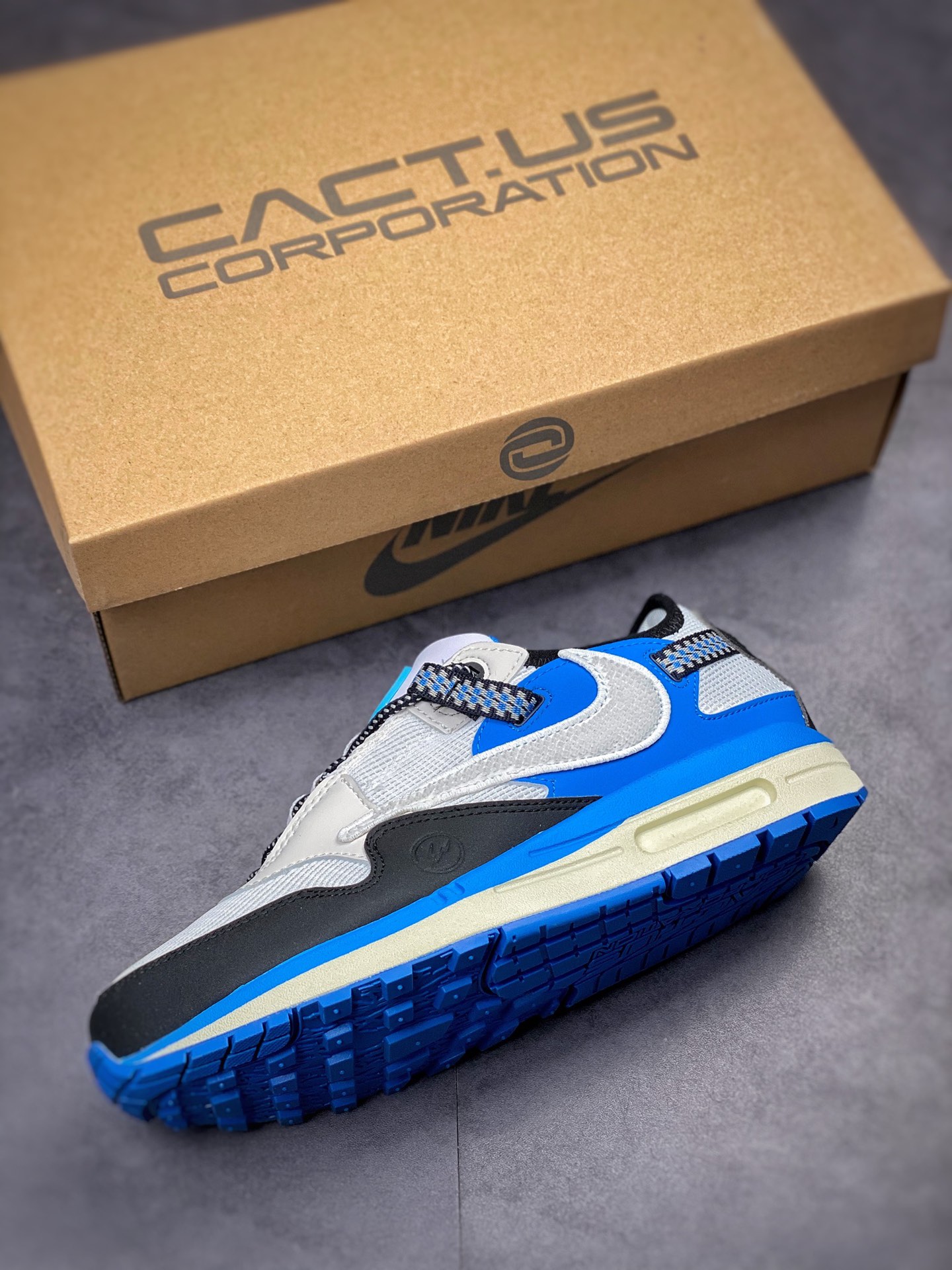 240 Travis Scott x Nike Air Max 1 重磅联名 DO9392-500