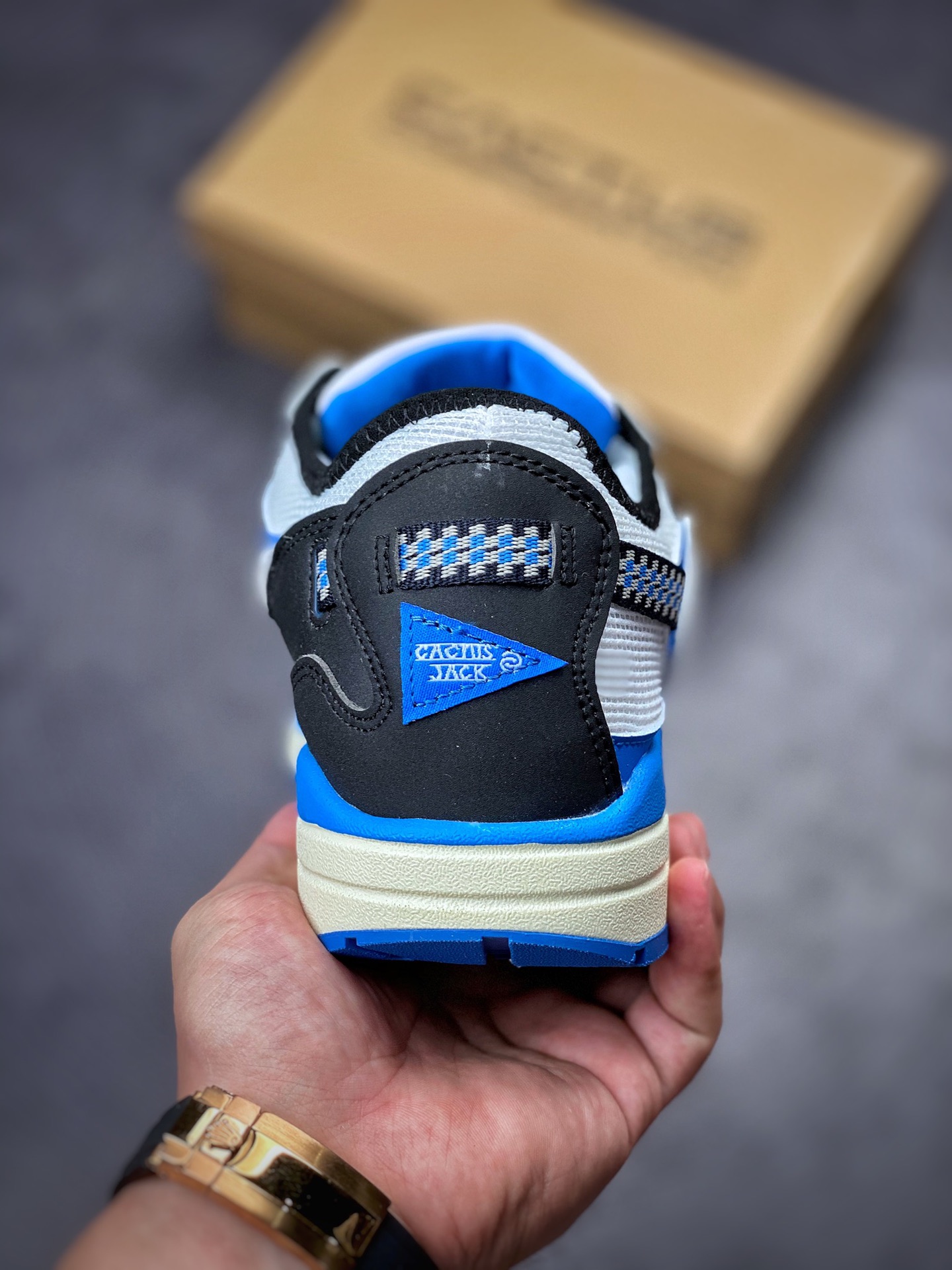 240 Travis Scott x Nike Air Max 1 重磅联名 DO9392-500