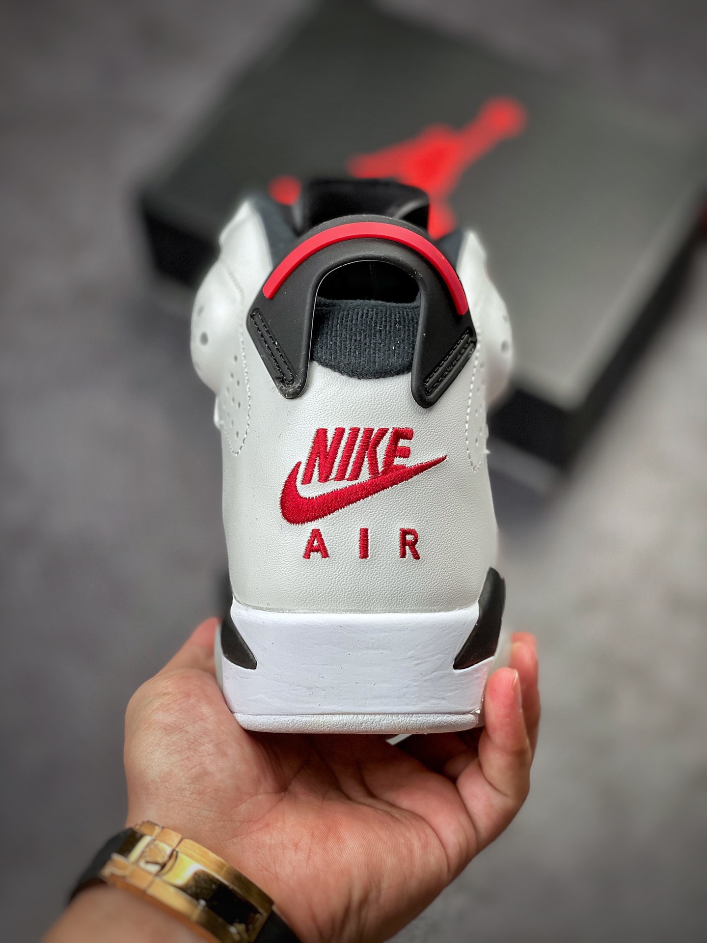 240 Air Jordan 6 Retro “Carmine” 胭脂 CT8529-106