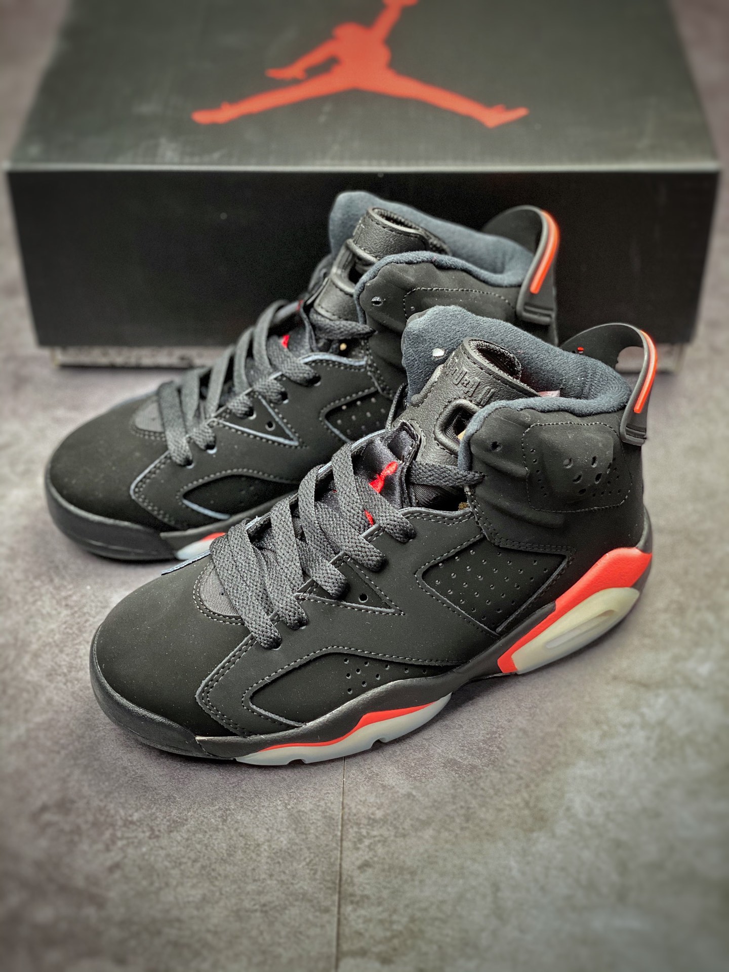 240 Air Jordan 6 ”Black Infrared” 红外线 黑红 384664-060