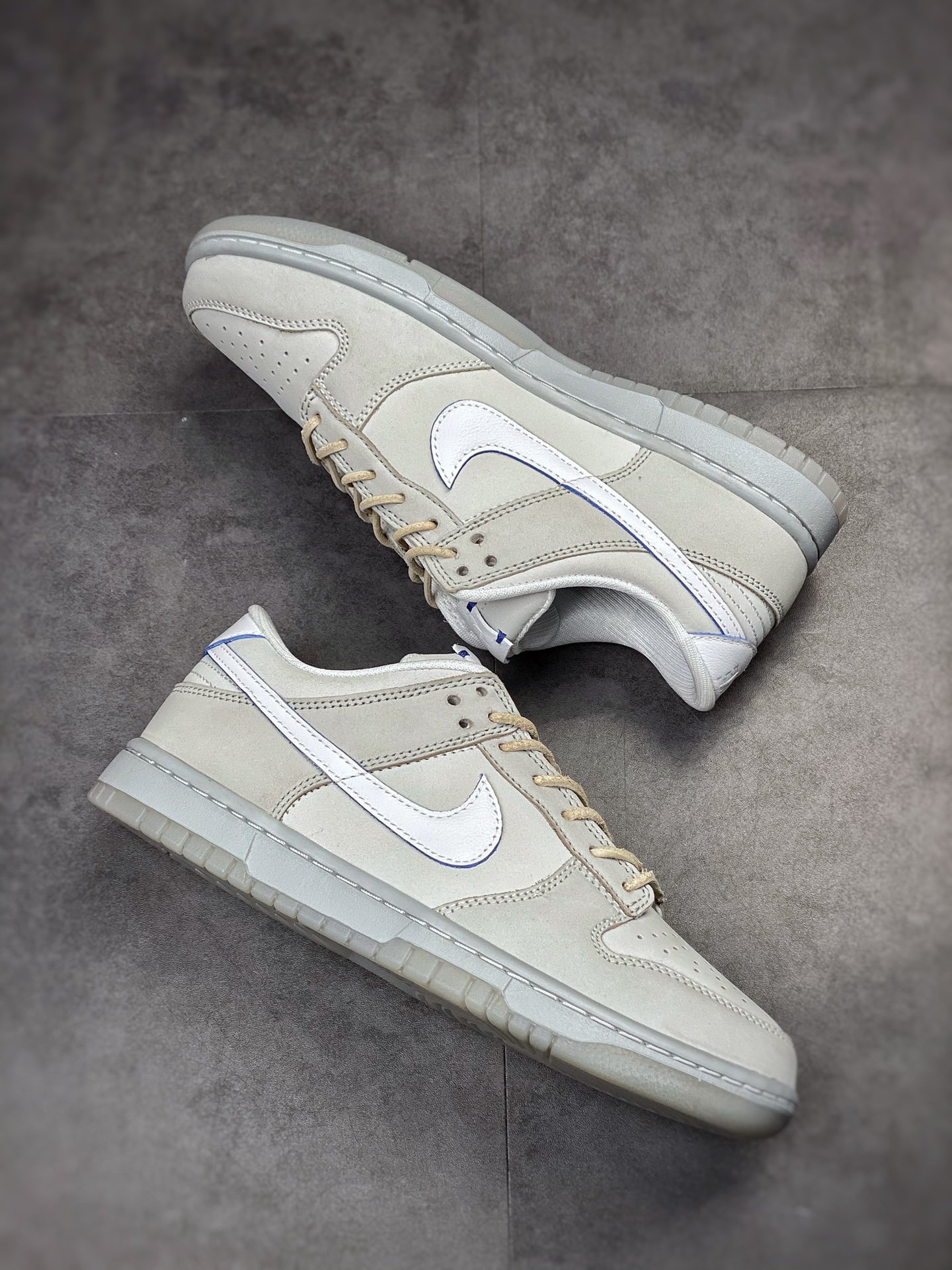 280 Nike SB Dunk Low ”Grey Leather” 月亮灰 DX3722-001