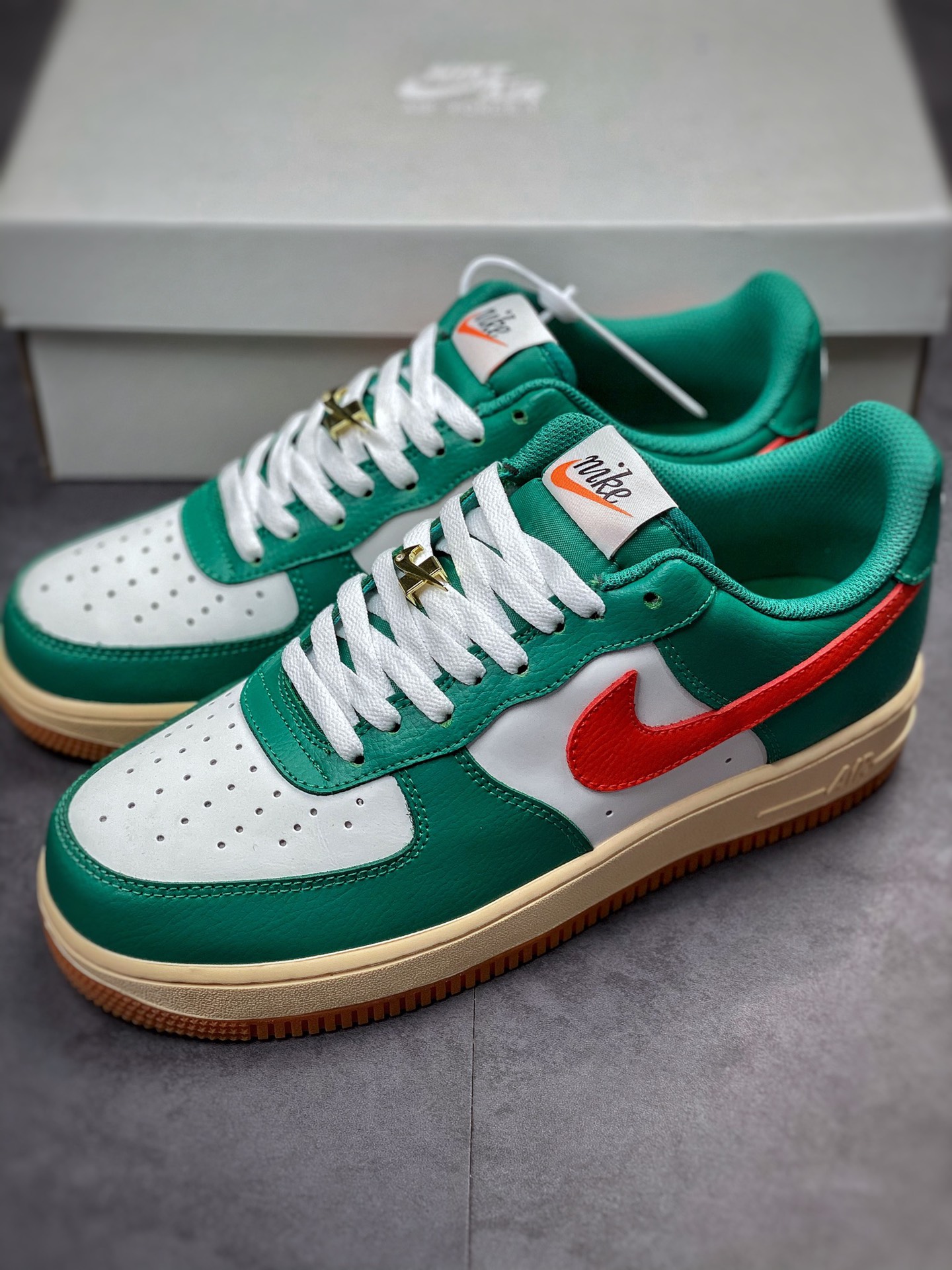 200 Nike Air Force 1 Low 07 白绿红 CJ9179-201