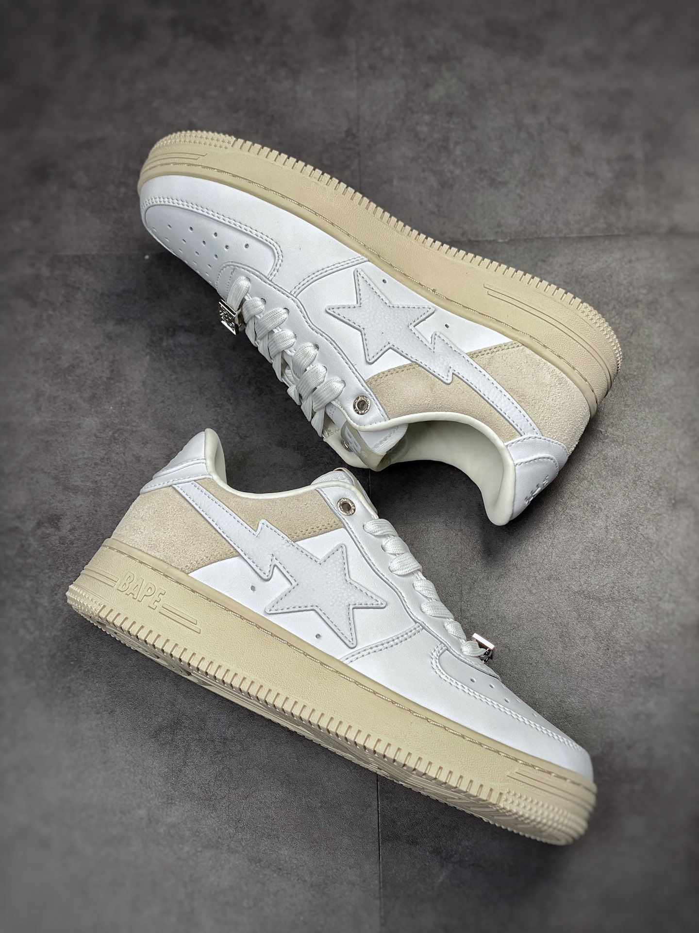 Bape Sta To Low star with the same style ape head classic low top sports and leisure sneakers