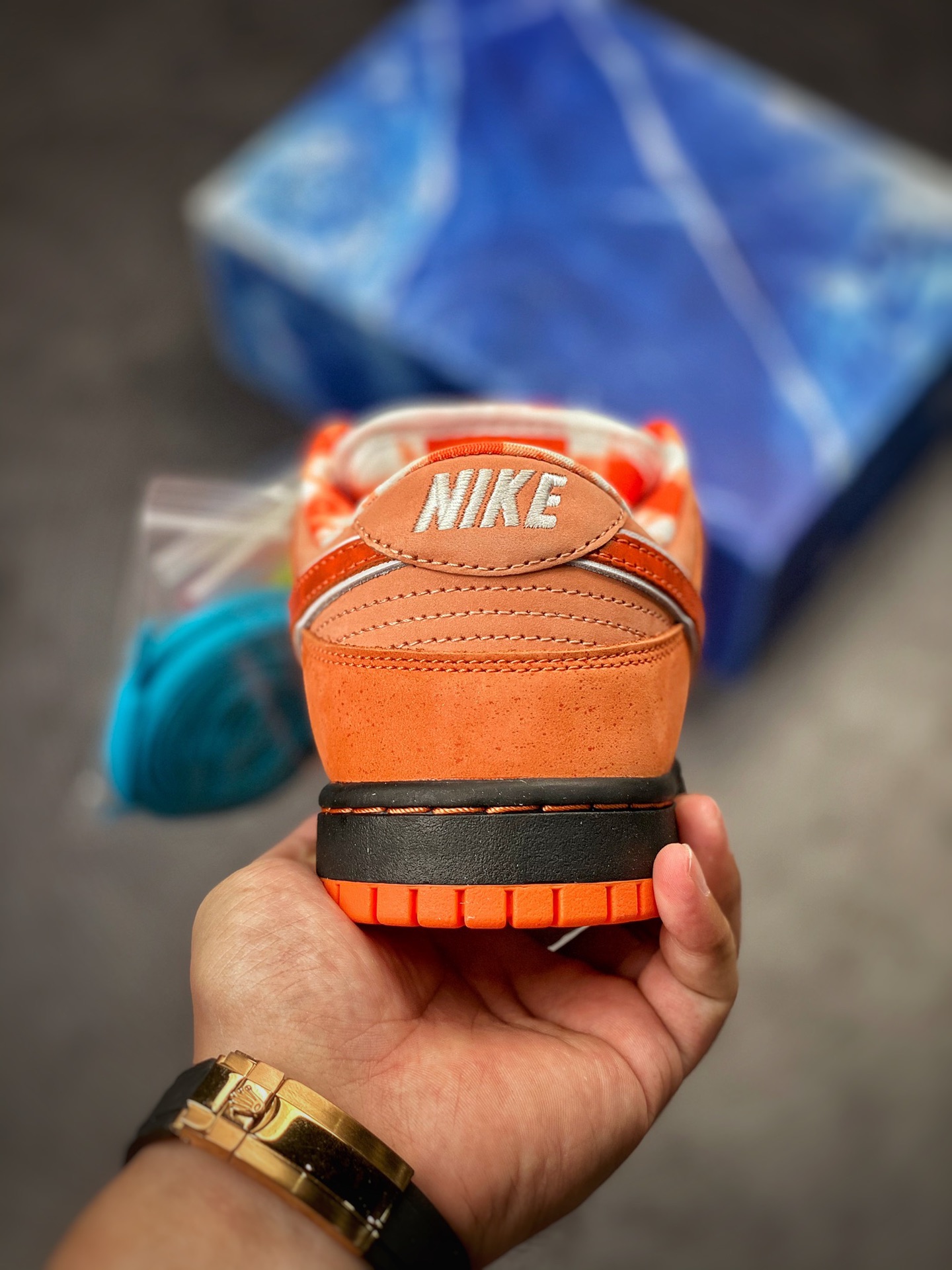 400 波士顿知名鞋店重磅联名 Concepts x Nike SB Dunk Low ”Orange Lobster” 橙龙虾 FD8776-800