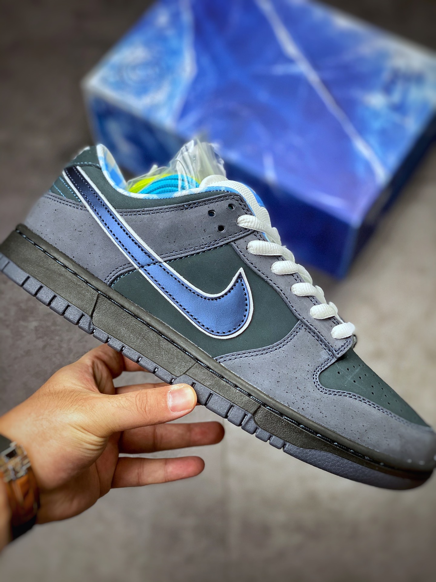 400 波士顿知名鞋店重磅联名 Concepts x Nike SB Dunk Low ”Blue Lobster” 蓝龙虾 313170-342