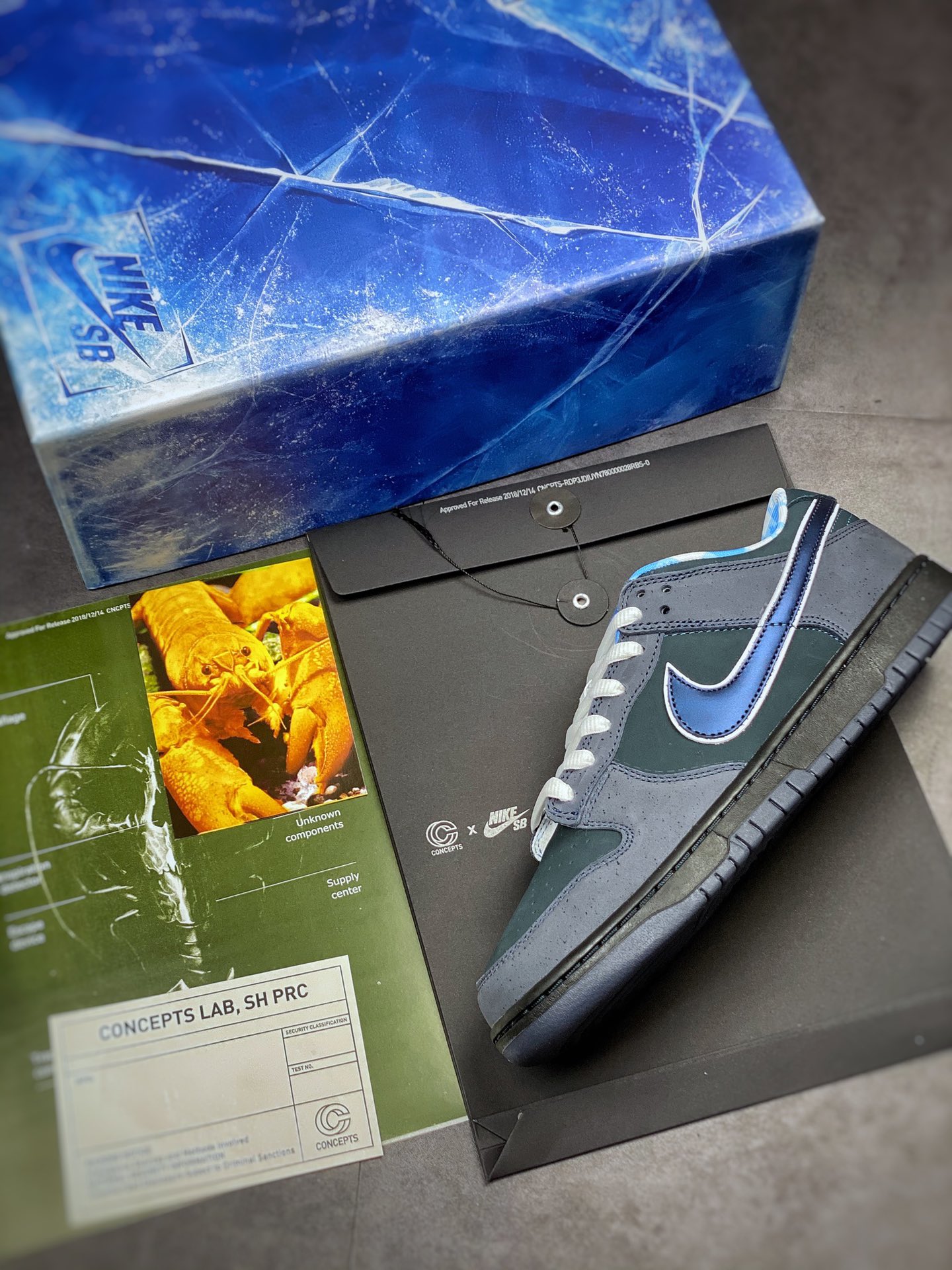 400 波士顿知名鞋店重磅联名 Concepts x Nike SB Dunk Low ”Blue Lobster” 蓝龙虾 313170-342
