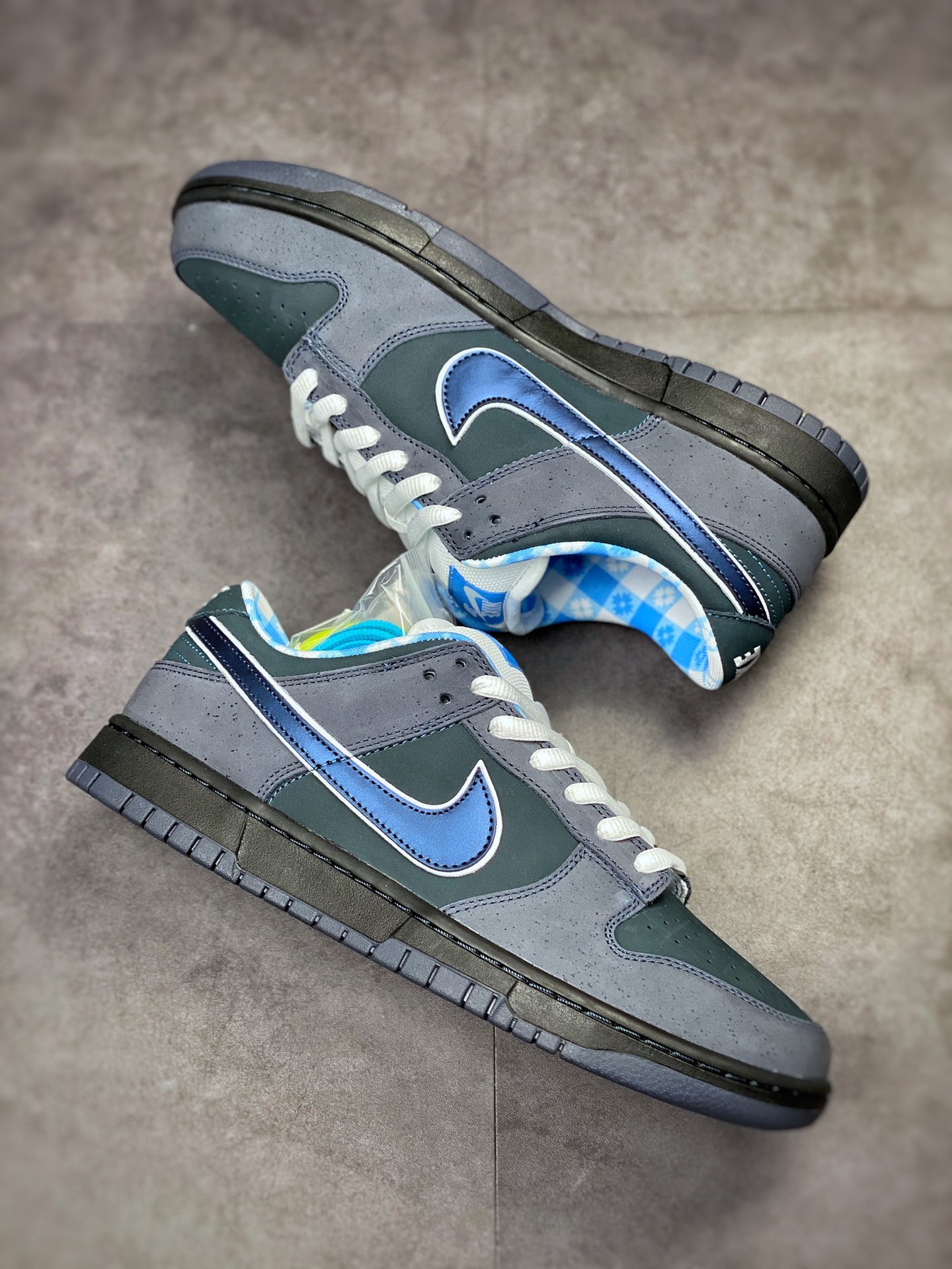 400 波士顿知名鞋店重磅联名 Concepts x Nike SB Dunk Low ”Blue Lobster” 蓝龙虾 313170-342