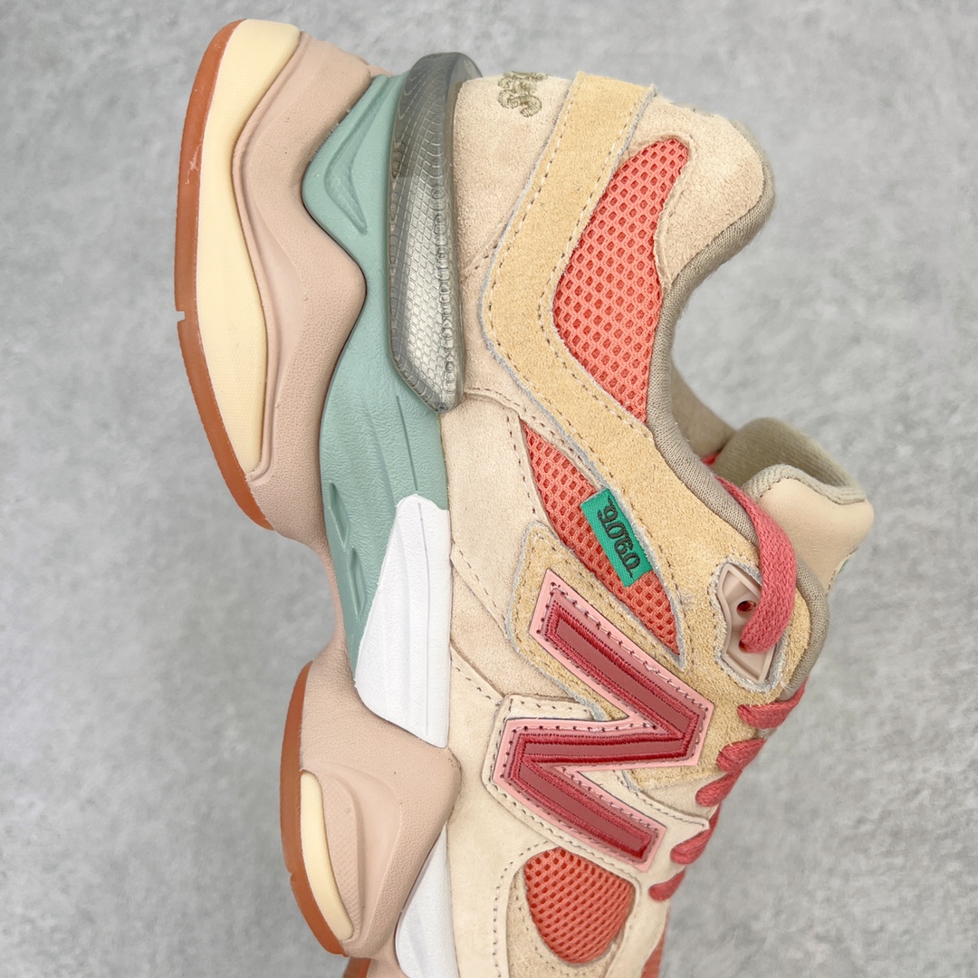 图片[6]-💰240 ＃M纯原 Joe Freshgoods x New Balance 新百伦NB9060 联名三文鱼粉 U9060JF1 全套原楦原纸板原厂数据开发 进口三明治网面 原装进口翻毛皮料正确绒感卡色 正确中底拉帮中底网布细节 原厂标裁 带紫光防伪 定制后跟透明水晶模块 冲裁组合 大底贴合程度胶水上色把控完美 整洁度挑战全网艺术家 多道序QC把关品质完善 匠心打造 耗时两个月开发完成 工艺极其复杂难度可想而知 新开独立私模大底 全网唯一正确六层组合大底 高端零售专供产物 Size：36 37 37.5 38 38.5 39 40 40.5 41 42 42.5 43 44 45.5 编码：by3936010-运动鞋