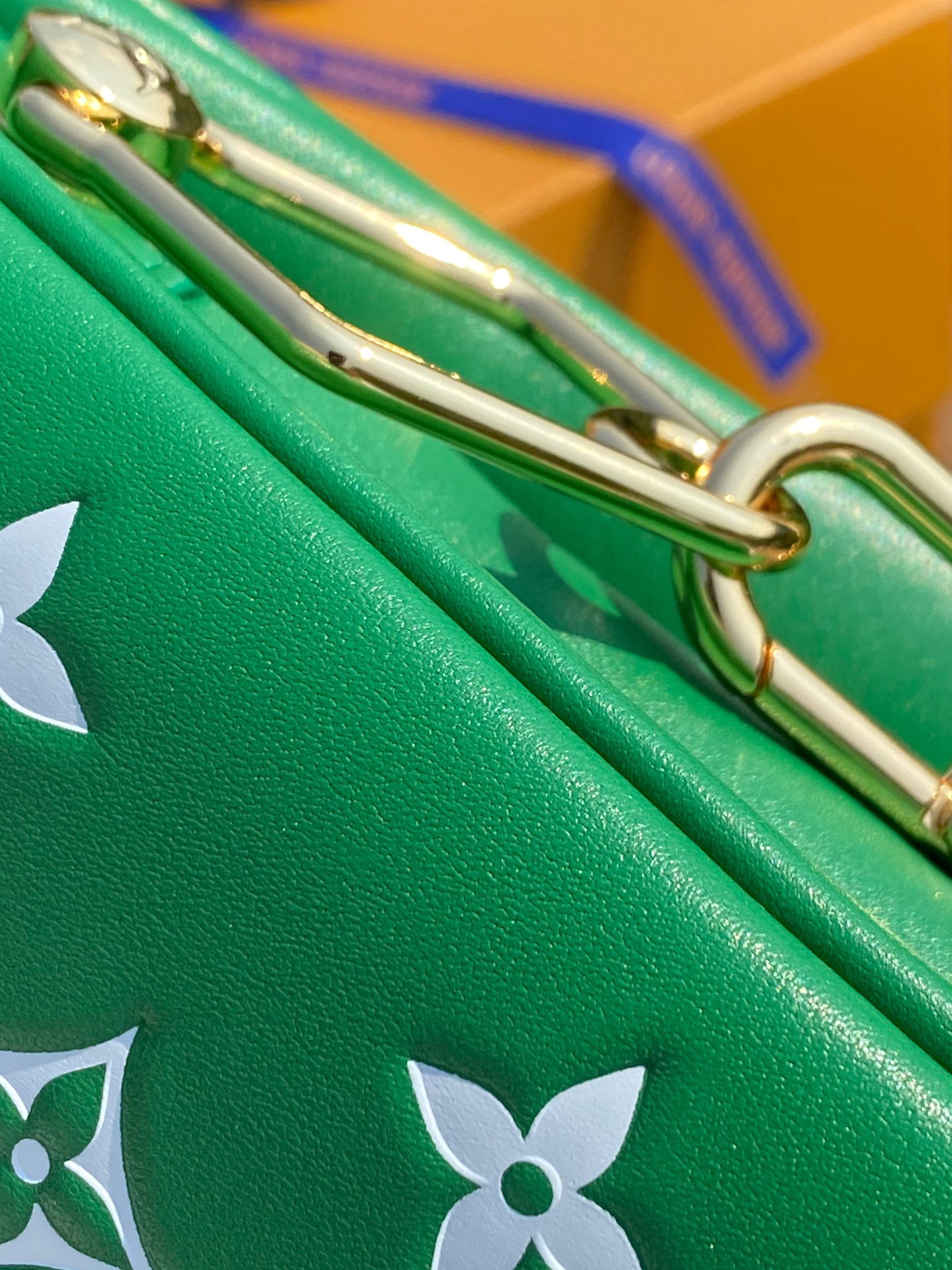 非市场普通货 进口皮料半钢五金 m20760 尺寸26*20*12cm 海外渠道到货，LV Cousin