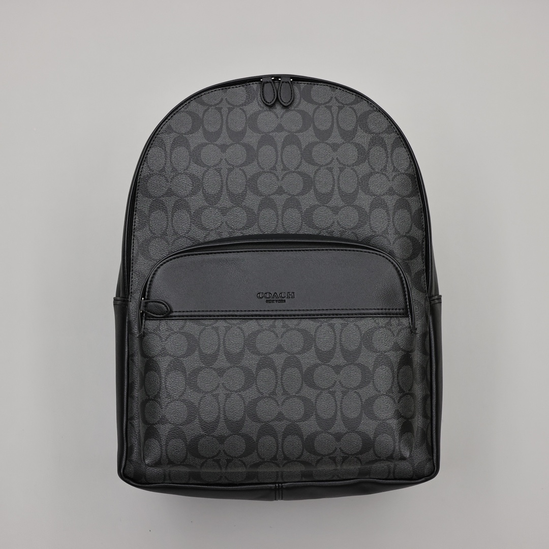 蔻驰男士双肩包💰300 出口订单,独家供货,极致工艺,无暇品质,可放置笔记本电脑,容量超大,厚实肩带,双向拉链开合,蜂窝网背垫。 规格:40*27*13cm