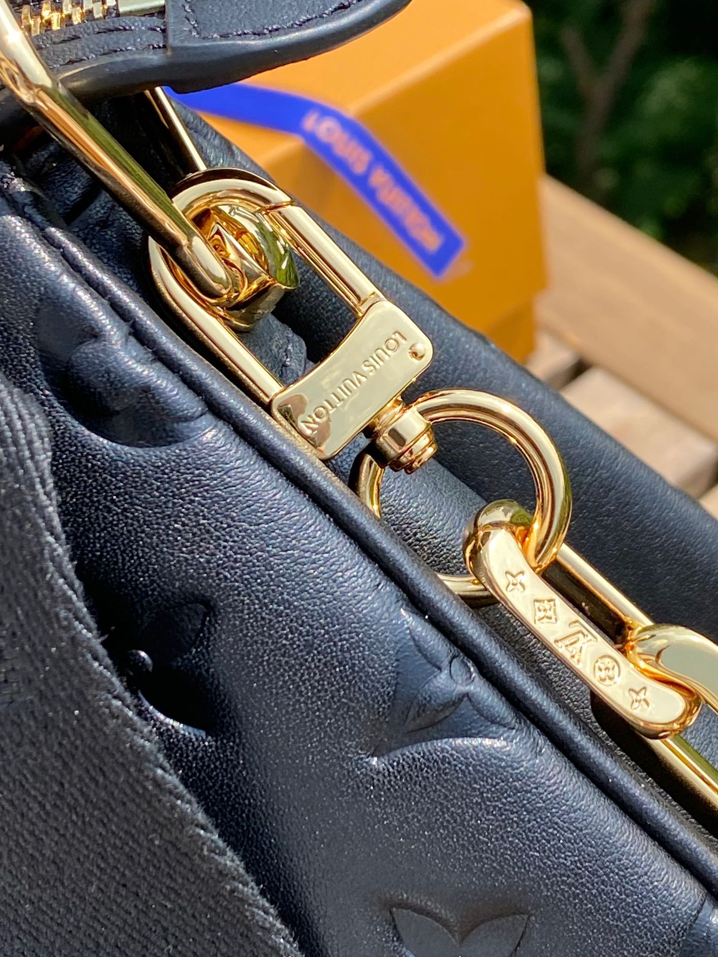 非市场普通货 进口皮料半钢五金 m57790尺寸26*20*12cm 海外渠道到货，在今年已经出场的宝藏