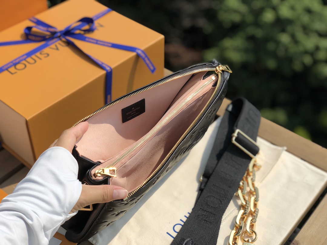 非市场普通货 进口皮料半钢五金 m57790尺寸26*20*12cm 海外渠道到货，在今年已经出场的宝藏