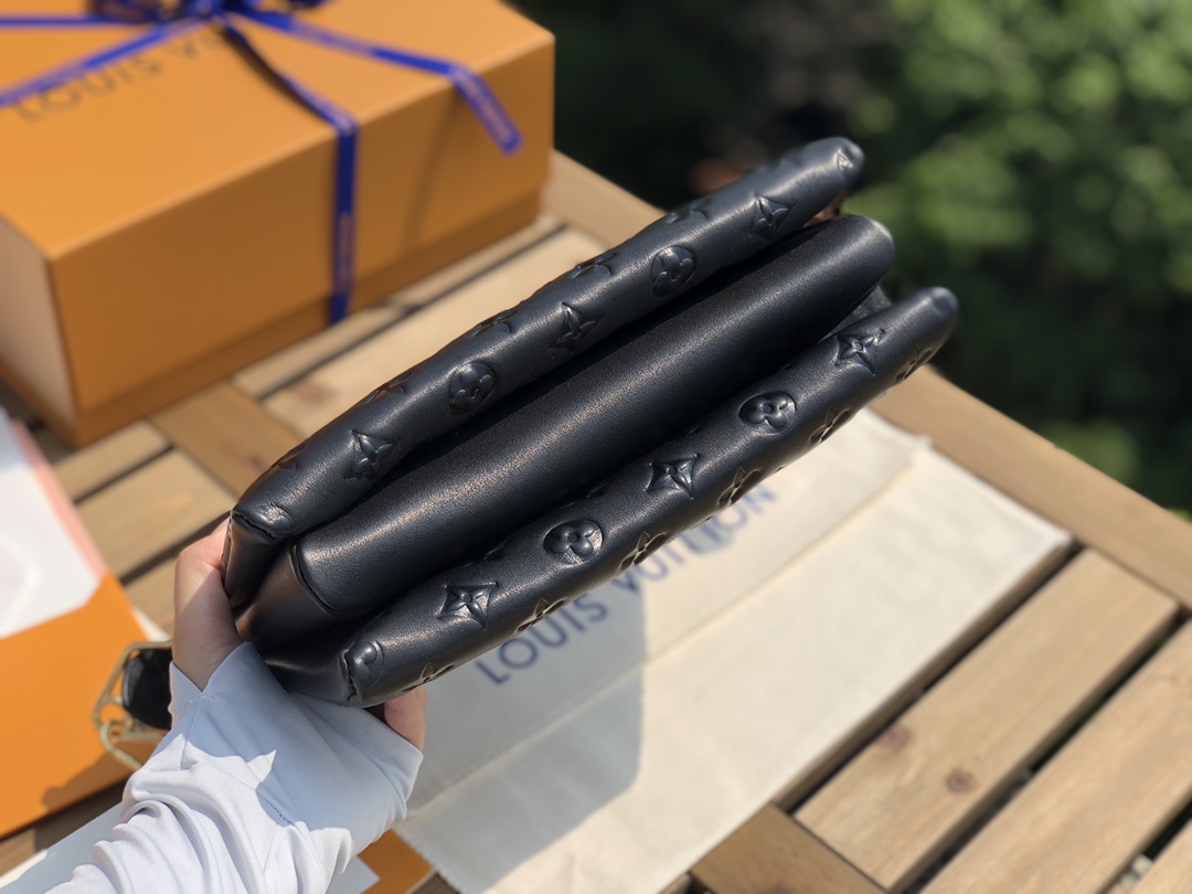 非市场普通货 进口皮料半钢五金 m57790尺寸26*20*12cm 海外渠道到货，在今年已经出场的宝藏