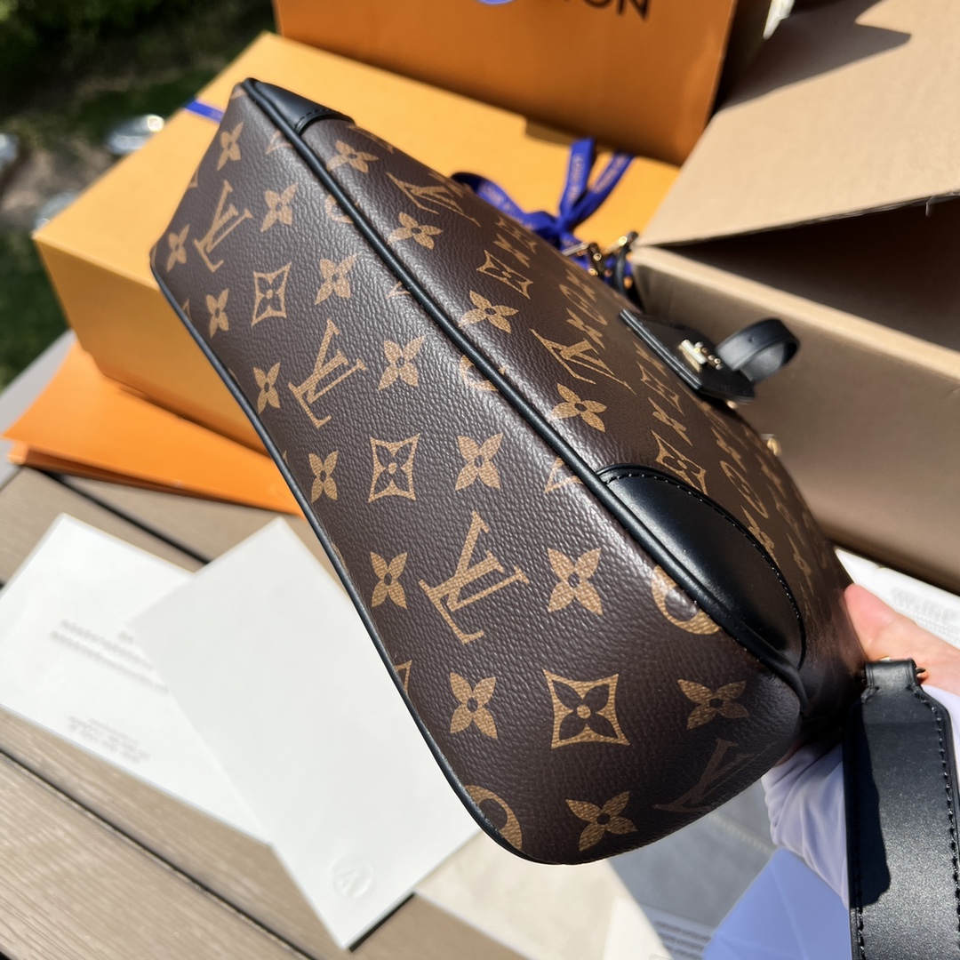 非市场普通货 进口皮料半钢五金m45353尺寸:28×25×9cmLV渠道资源特供订单牛角包❗️路易威登