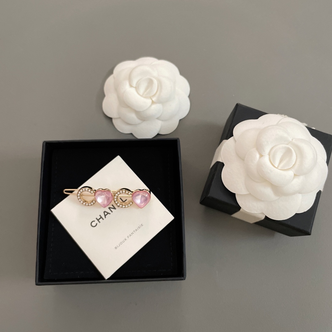 NO:632925,88168,【Powder heart coco hairpin】Z, a big hit!  Come on, come on, come on!  First come, first served, cherish it. Oh my god, you are so beautiful. Grandma Xiang knows women best!  Which girl can refuse such a beautiful princess hairpin, too much work!  It's so beautiful that it makes a girl's heart burst into laughter. There are pink bubbles of love everywhere, and it feels like the sweetness of first love!  The praise is so overwhelming that your girly heart can’t refuse it, hairpins, and high-end Cartier jewelry.1986090988168,【香粉心coco发夹】Z ,重磅来袭！现huo现huo现huo！先到先得好好珍惜,天啊太貌美了叭还是香奶奶最懂女人！哪个女生能拒绝这么绝美的公主发夹,太太太重工！太美太美啦简直少女心爆棚,到处散发着粉红色爱情的泡泡,超有初恋甜甜的感觉！赞爆了一眼入心,承包你的少女心无法拒绝的,,hairpins,卡迪亚高端饰品,Jewelry