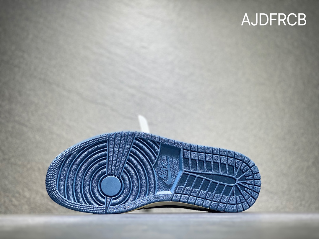 260 Air Jordan 1 Low 倒钩 定制配色 DM7866-400