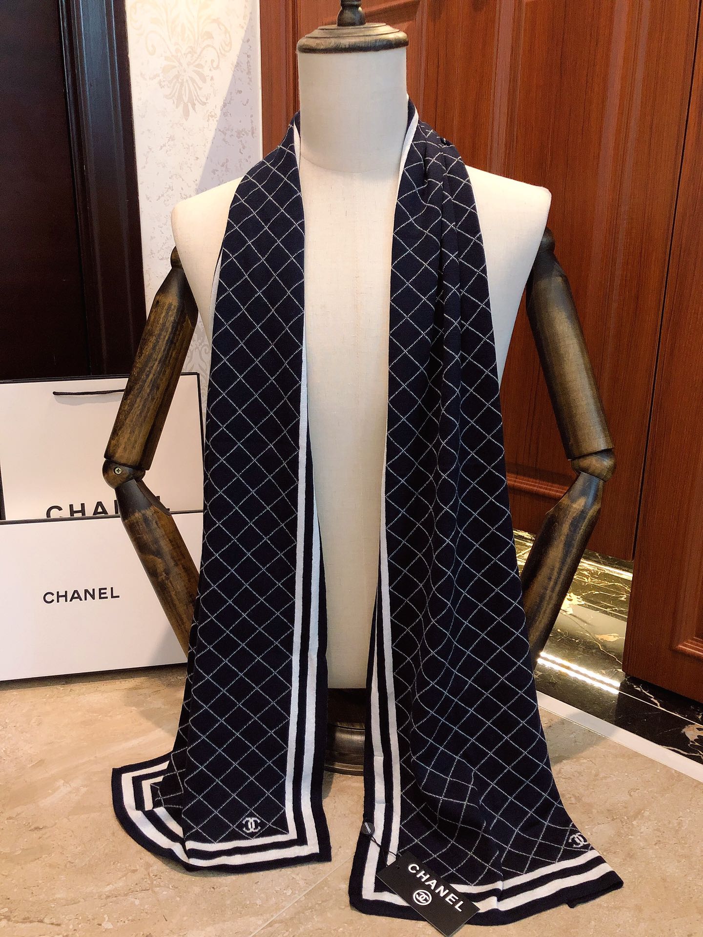 CHANEL Classical