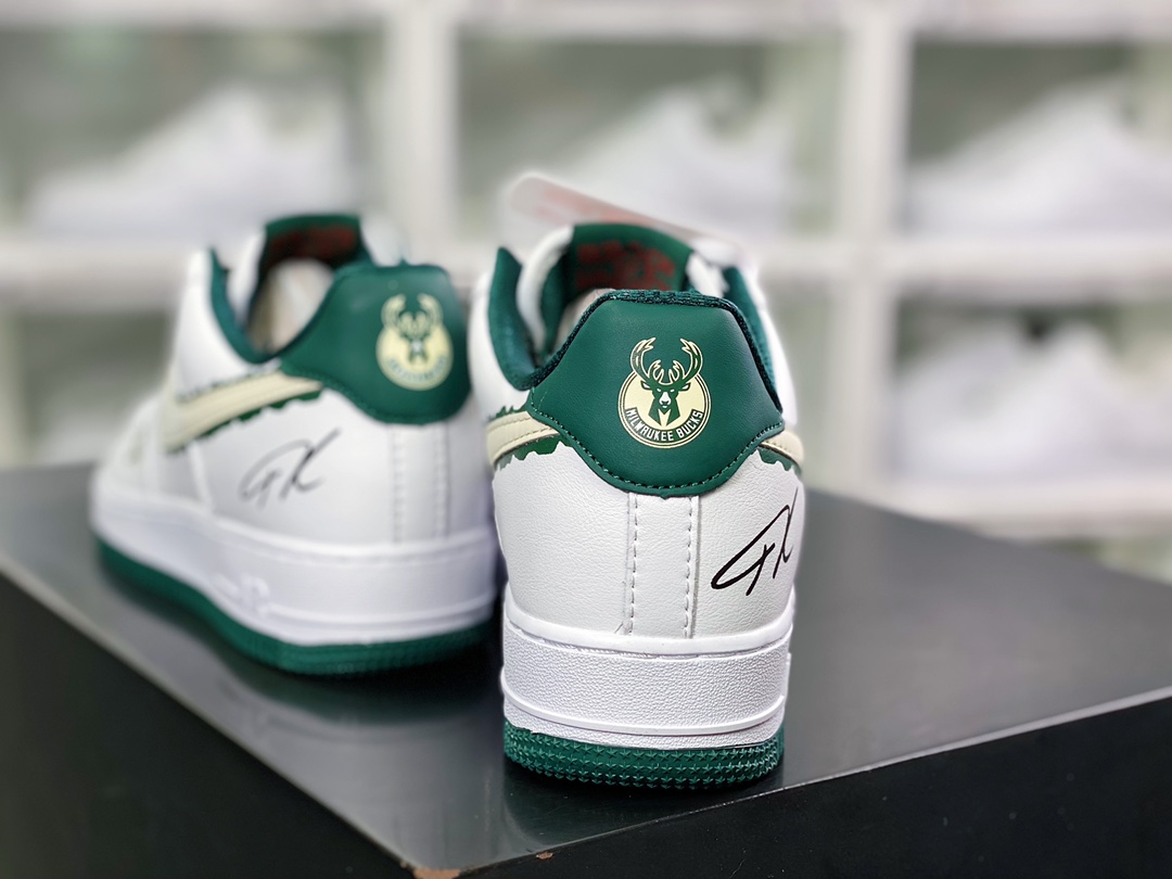 240 Air Force 1Low '07 LV8"Giannis Antetokounmpo 34"空军一号NX2234-113