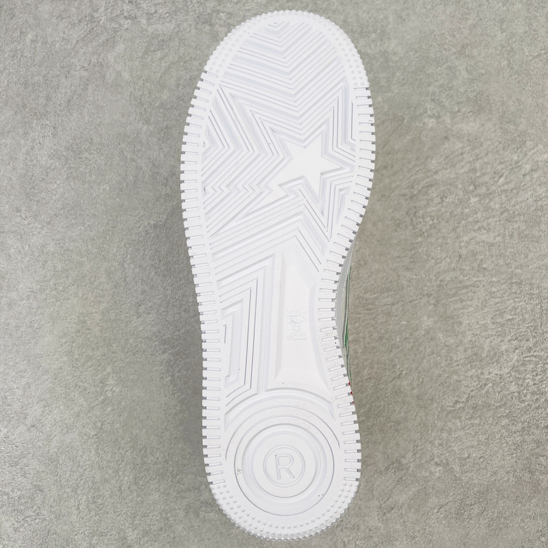 图片[9]-＃C版纯原 Bape Sta To Low 明星同款 猿人头经典漆皮低帮运动休闲板鞋 全套原纸板楦头开发 确保原汁原味 市场最完美低趴版型 一比一鞋头弧度高度鞋身弧度 外贸平台指定订单 匠心打造 开发时长超过半年 独家私模磨具冲刀加持 原厂特供皮料光泽色卡零偏差 内里均采用市场最好的超软原厂填充棉 原数据进口机台高频印压LOGO 最高QC检验标准 控制溢胶瑕疵 深浅定位均保持zp一致 中底嵌入Ortholite缓震材质 全套原包装 包含猿人logo 定制防尘袋 尺码：36 36.5 37 38 38.5 40 40.5 41 42 42.5 43 44 44.5 45 46-选品中心