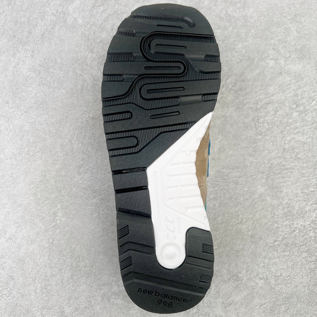 图片[9]-＃K版纯原 New Balance M998 Made in USA NB新百伦高端美产血统系列经典复古休闲运动慢跑鞋 NB998 诞生于 1993 年，作为第一双使用 ABZORB 缓冲材料的鞋款，一经发售就受到大量消费者的热烈追捧，如今已经成为了历久不衰的经典代表鞋款之一。原楦原数据开发版型 以优质面料制成鞋面结构。鞋面采用经典网眼布材质，辅以绒面革覆盖，带来更加清爽舒适的穿着体验。鞋舌上标记的 \\\”998\\\” 字样增强鞋款辨识度的同时，为鞋款注入更多动人细节。鞋款采用 ABZORB 缓冲材料的中底，通过缓冲和压缩阻力相结合来吸收冲击，稳定性高，不易打滑，助你畅享舒适有型的运动体验。采用猪巴革组合网织鞋面材质 后跟嵌入TPU装饰条稳固 升级原装5层独立私模 尺码：36 36.5 37 38 39.5 40 40.5 41.5 42 42.5 43 44 44.5 45-选品中心
