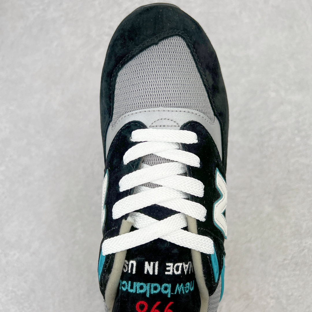 图片[4]-＃K版纯原 New Balance M998 Made in USA NB新百伦高端美产血统系列经典复古休闲运动慢跑鞋 NB998 诞生于 1993 年，作为第一双使用 ABZORB 缓冲材料的鞋款，一经发售就受到大量消费者的热烈追捧，如今已经成为了历久不衰的经典代表鞋款之一。原楦原数据开发版型 以优质面料制成鞋面结构。鞋面采用经典网眼布材质，辅以绒面革覆盖，带来更加清爽舒适的穿着体验。鞋舌上标记的 \\\”998\\\” 字样增强鞋款辨识度的同时，为鞋款注入更多动人细节。鞋款采用 ABZORB 缓冲材料的中底，通过缓冲和压缩阻力相结合来吸收冲击，稳定性高，不易打滑，助你畅享舒适有型的运动体验。采用猪巴革组合网织鞋面材质 后跟嵌入TPU装饰条稳固 升级原装5层独立私模 尺码：36 36.5 37 38 39.5 40 40.5 41.5 42 42.5 43 44 44.5 45-选品中心
