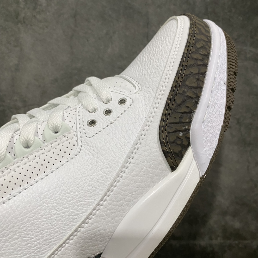 图片[6]-Air Jordan AJ3 Retro 摩卡配色 136064-122 完美还原细节 原装进口皮料 正确石头纹 纳帕纹结合 原厂私磨 正品鞋型 鞋舌飞人刺绣针数立体讲究精细 原厂中底钢印 欢迎对比正品原鞋 尺码：40.5 41 42 42.5 43 44 44.5 45 46 47.5-选品中心