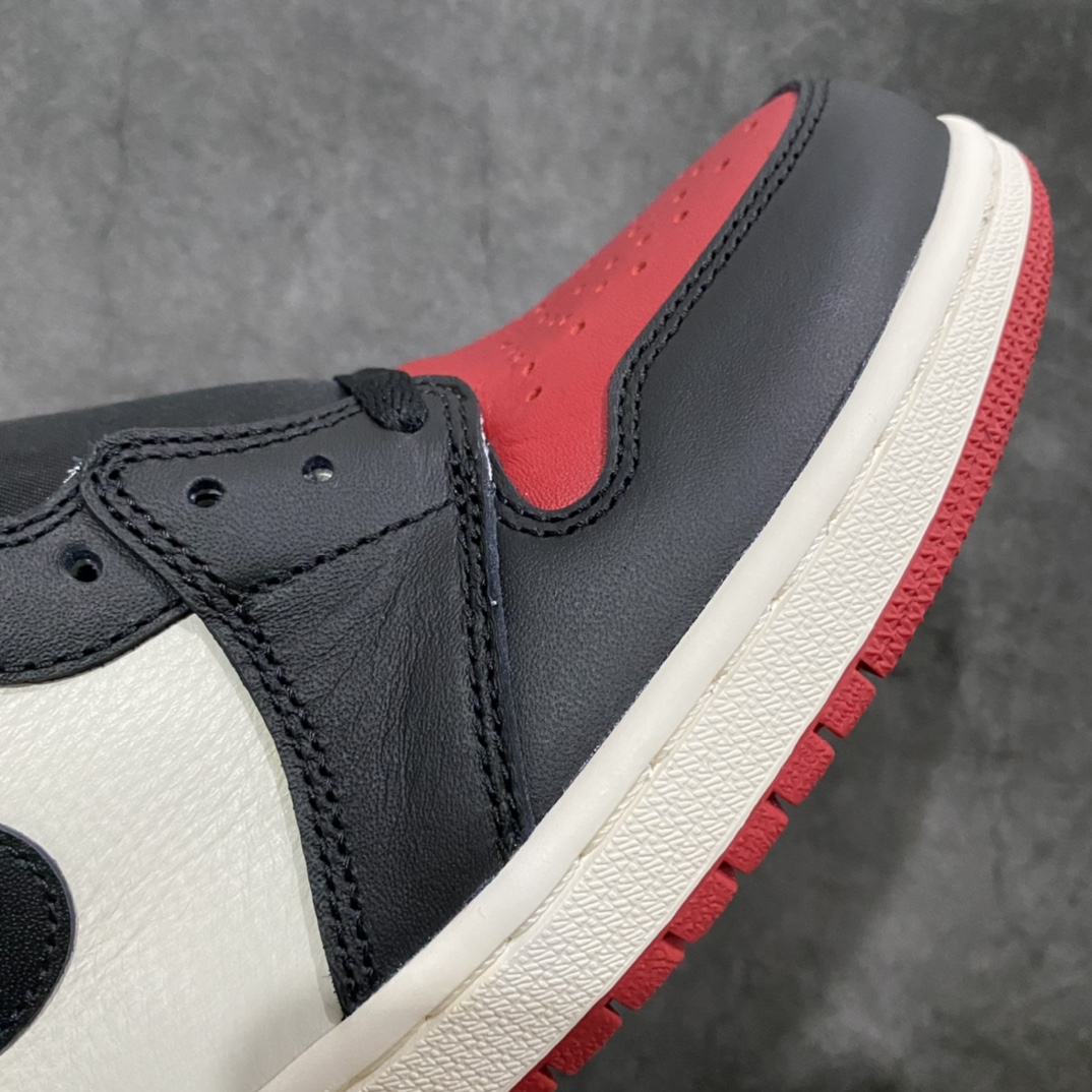图片[6]-❗ 外贸Air Jordan AJ1Retro Bred toe 黑红脚趾 555088-610 原底面 原厂油墨 3D高频立体飞翼 字体大小色泽亮度均保持原鞋一致 全部原厂特供皮料 原厂配方烧制的大底 原厂核心技术 原厂拉帮手法 中底布自然渗透 最正宗的AJ1的屁股 钩子 外领口饰片 鞋头 防泥片 鞋眼片 全部采用原厂电脑车 针距 边距完全同步原鞋 最正宗的原鞋即视感 尺码 40 40.5 41 42 42.5 43 44 44.5 45 46 47.5-选品中心