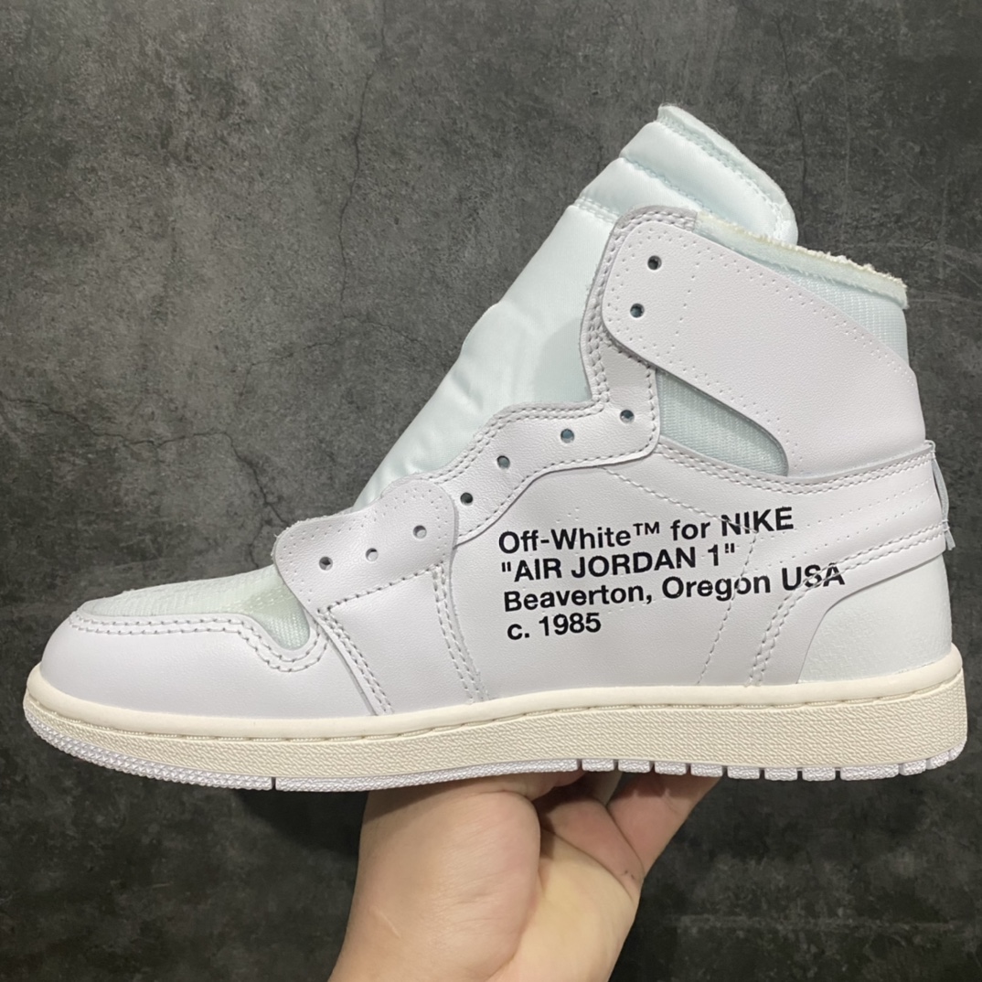 图片[2]-OG纯原 OFF-WHITE x Air Jordan AJ1 OW联名欧限纯白 AQ0818-100 原盒原配 鞋面网纱、后跟港宝等材料 均采购来自原厂 针车孔深度 标语字体大小间距 侧边外露海绵 极致还原乱真 所有模具原鞋拆解开发 打造市售最强版本 尺码：36 36.5 37.5 38 38.5 39 40 40.5 41 42 42.5 43 44 44.5 45 46 47.5-选品中心