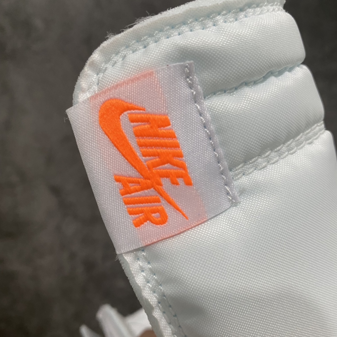 图片[4]-OG纯原 OFF-WHITE x Air Jordan AJ1 OW联名欧限纯白 AQ0818-100 原盒原配 鞋面网纱、后跟港宝等材料 均采购来自原厂 针车孔深度 标语字体大小间距 侧边外露海绵 极致还原乱真 所有模具原鞋拆解开发 打造市售最强版本 尺码：36 36.5 37.5 38 38.5 39 40 40.5 41 42 42.5 43 44 44.5 45 46 47.5-选品中心