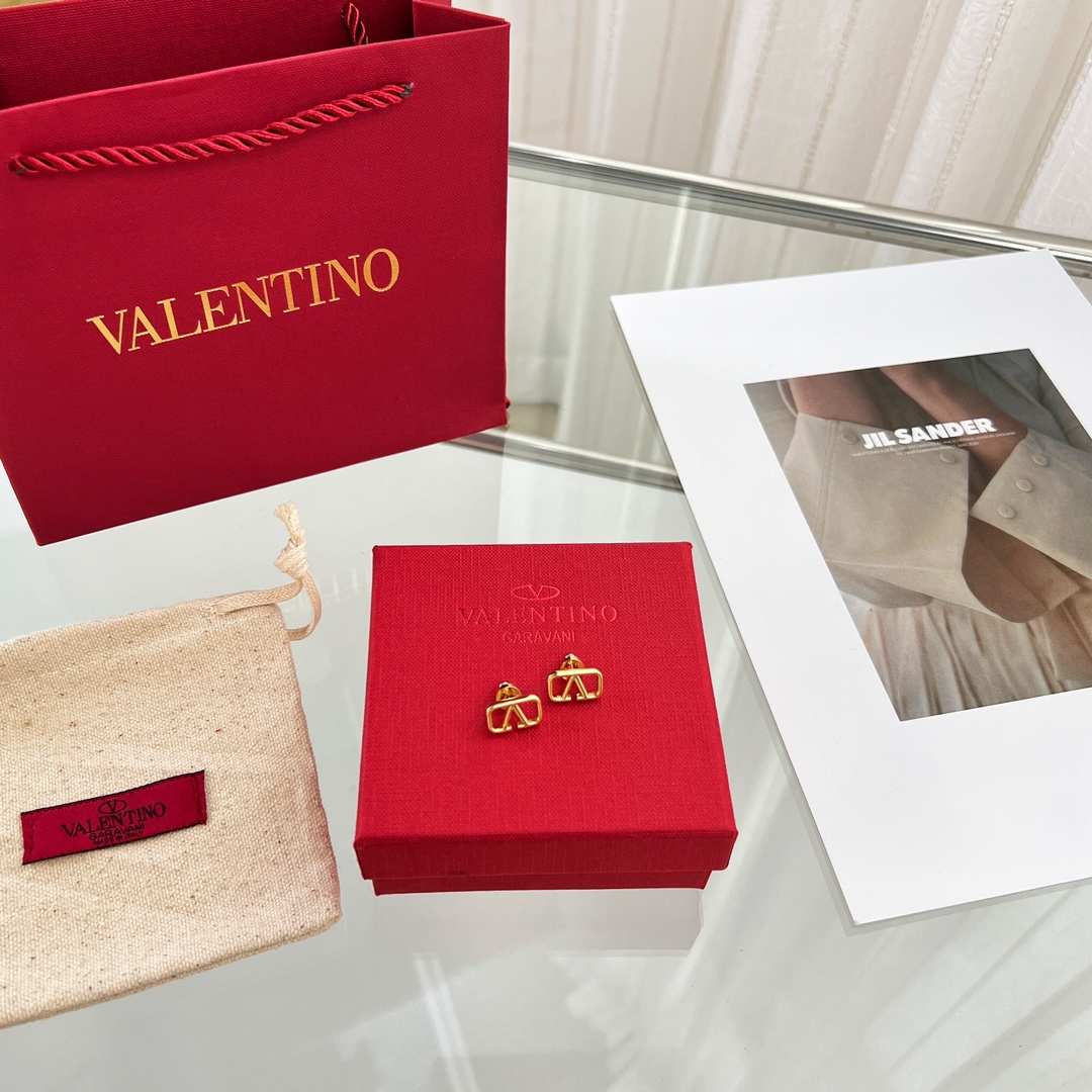 新款☑️ VALENTINO华伦天奴金色耳环耳钉
