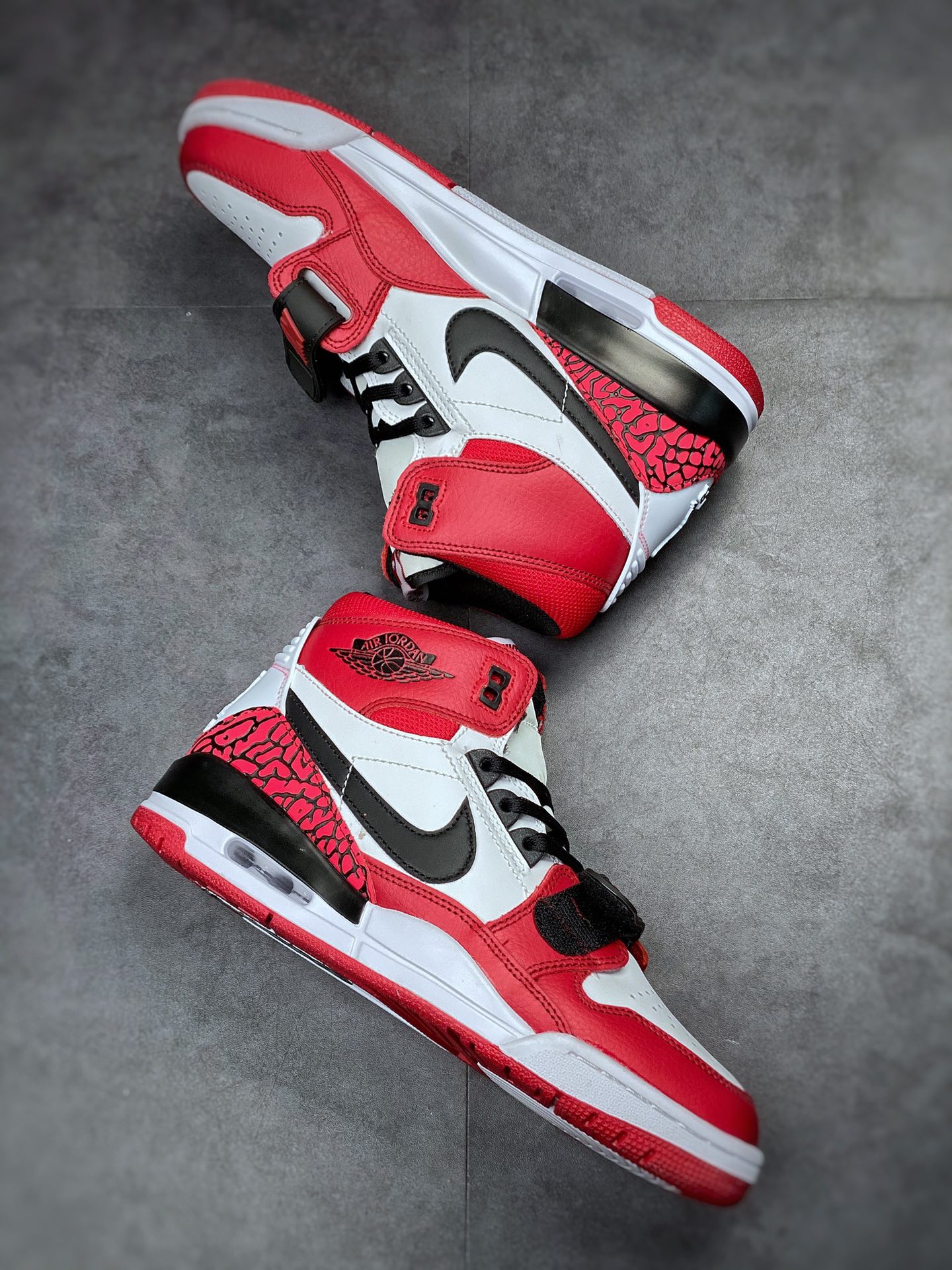 210 Air Jordan Legacy 312 白红 CD7069-116