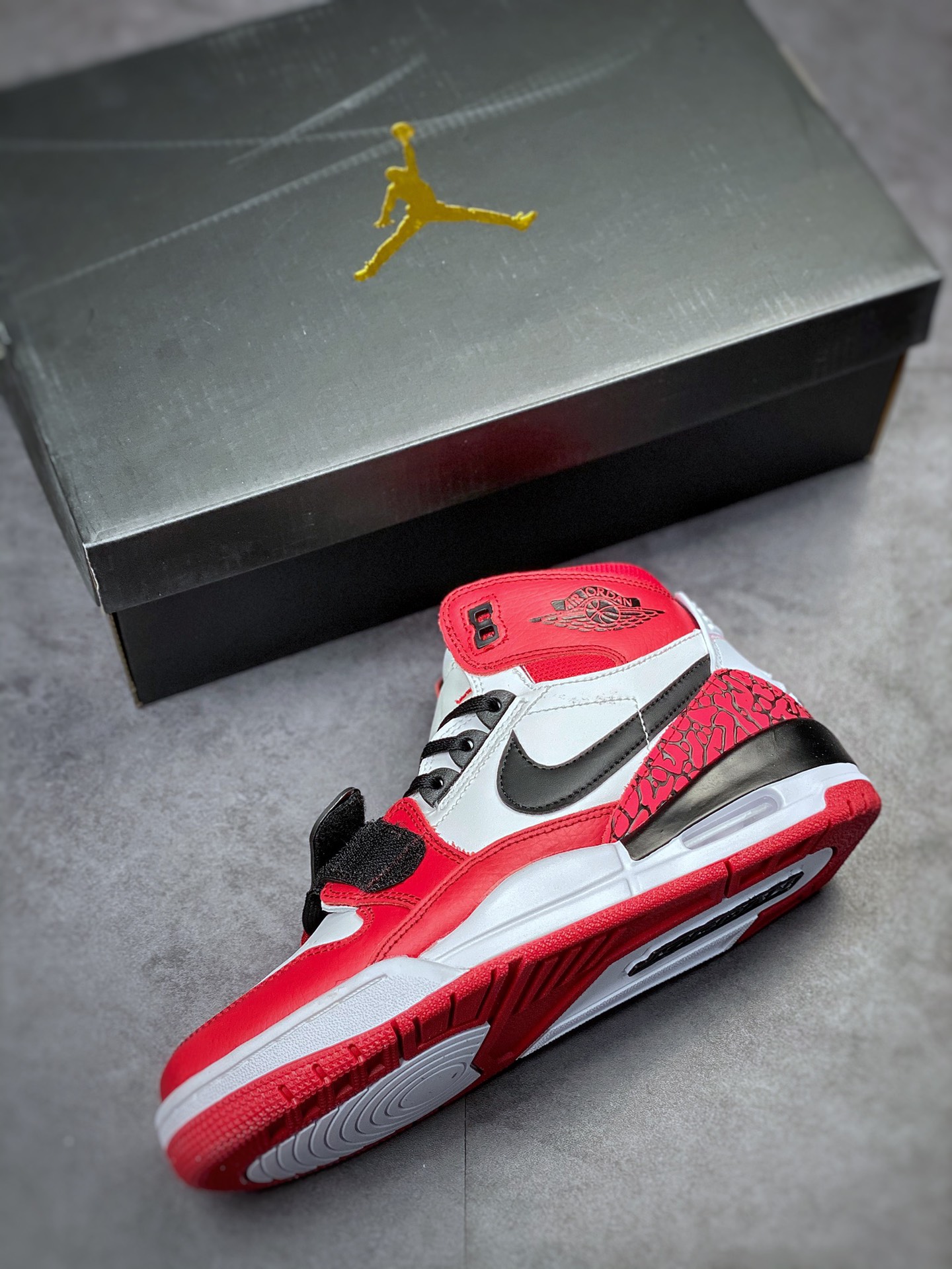 210 Air Jordan Legacy 312 白红 CD7069-116