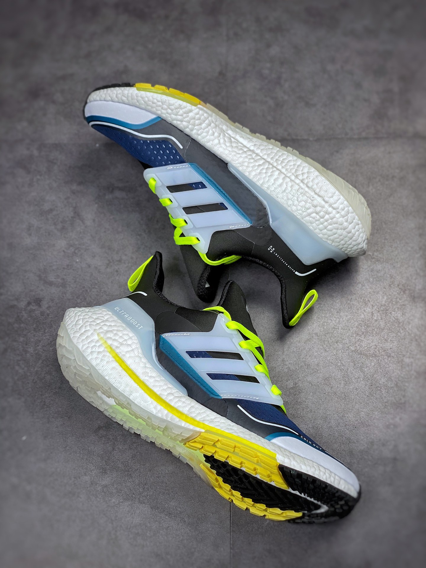 Adidas Ultra Boost 7.0 Blue S23754