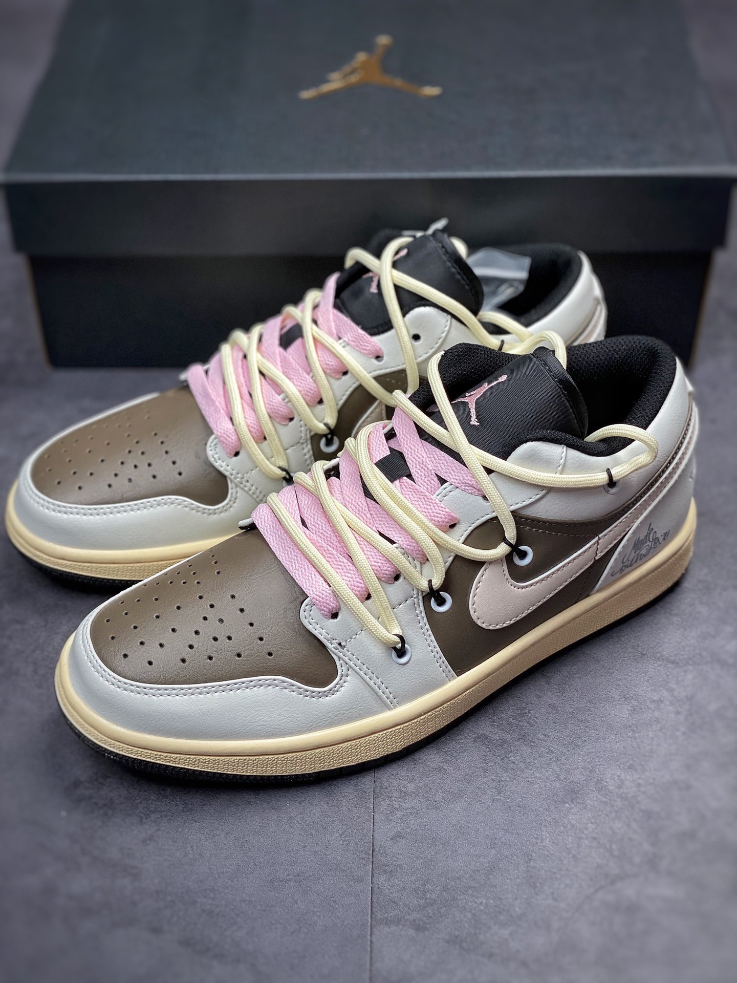 220 Air Jordan 1 Low 白棕解构绑带 553558-062